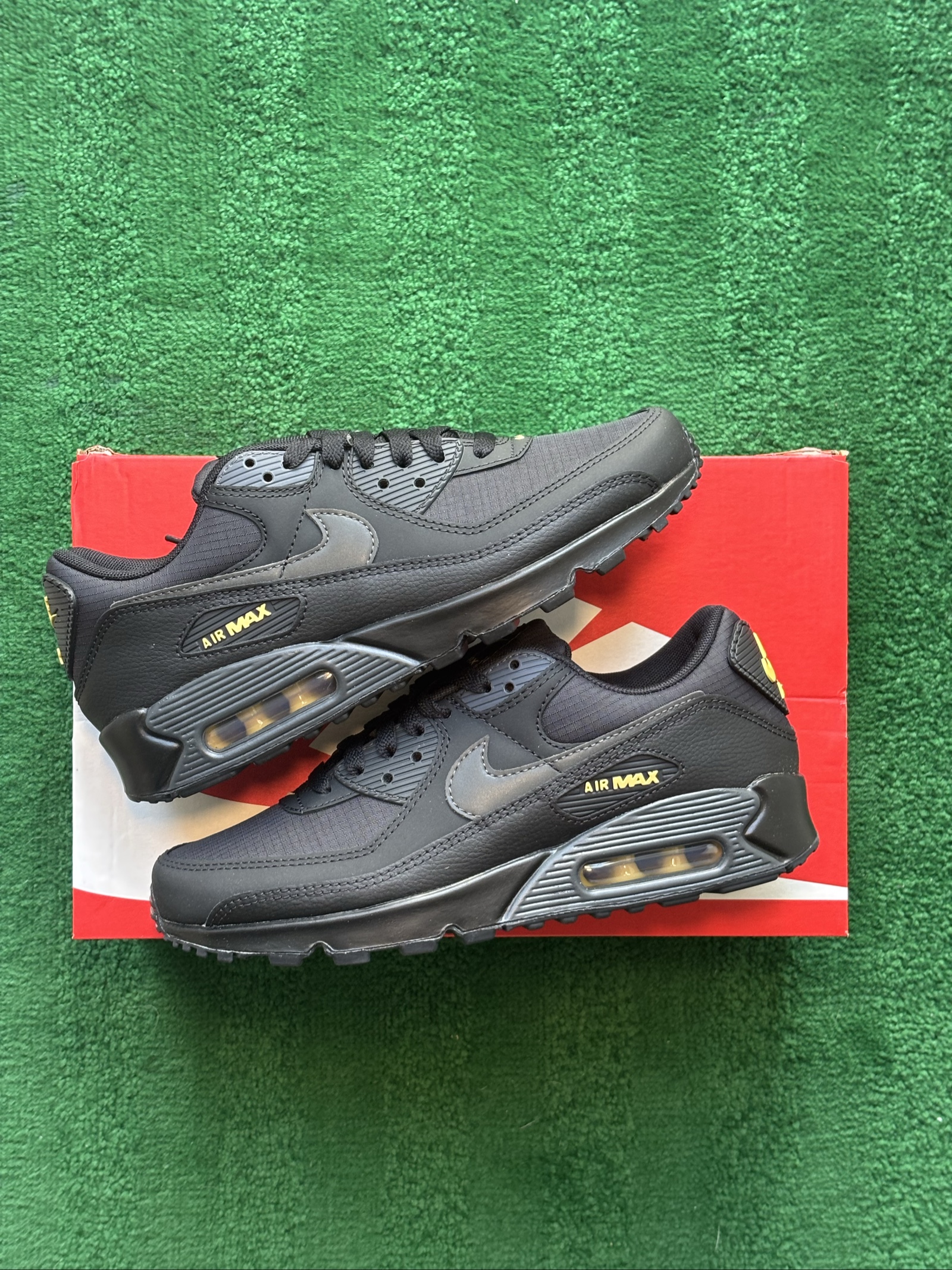 UK 6 Nike Air Max 90 | Black Buff Gold Batman IB7680-001 | New