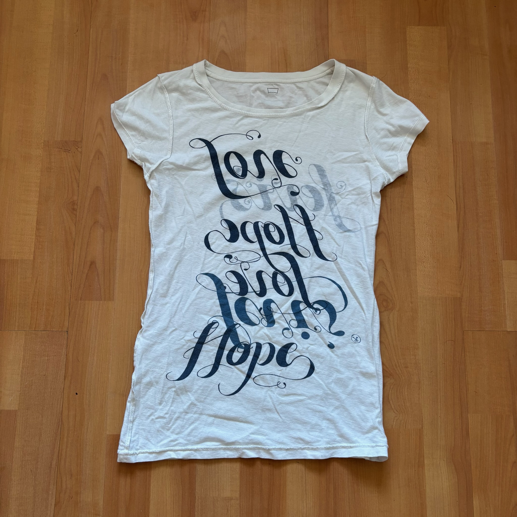 Levi's White & Navy Reversible Women's T-Shirt XS image 5
