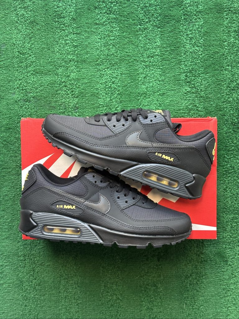 UK 7 Nike Air Max 90 | Black Buff Gold Batman IB7680-001 | New