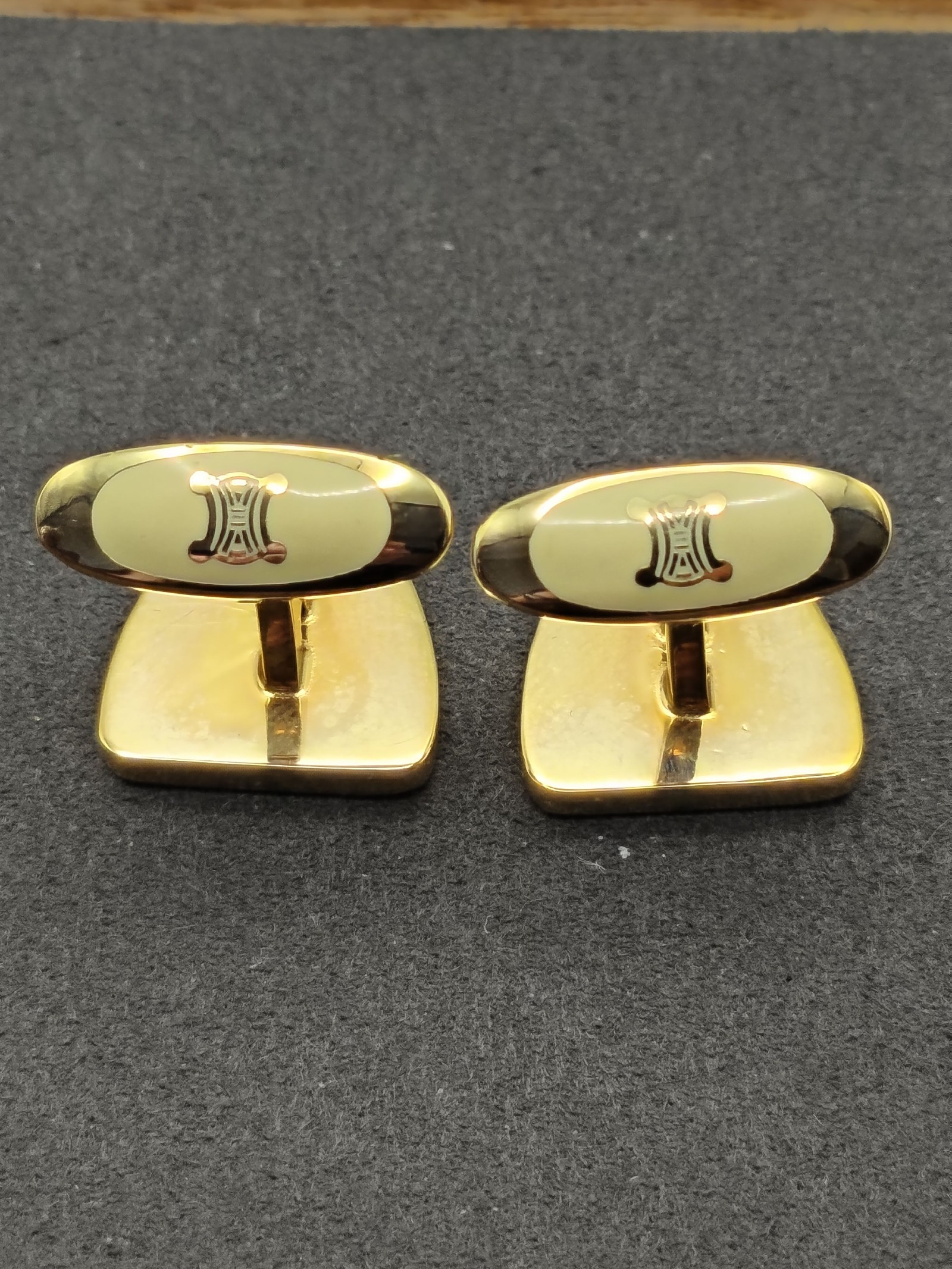 Celine Men Gold & Silver Horse Motif Cufflinks & Tie Clip Set image 7