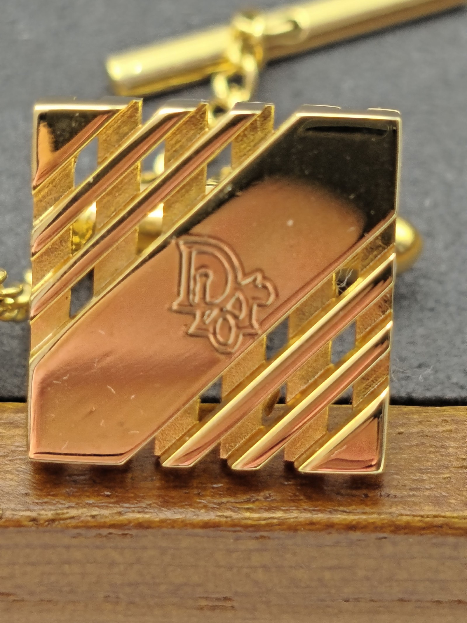 Christian Dior Gold Tone Cufflinks & Tie Pin Set Men Other image 5