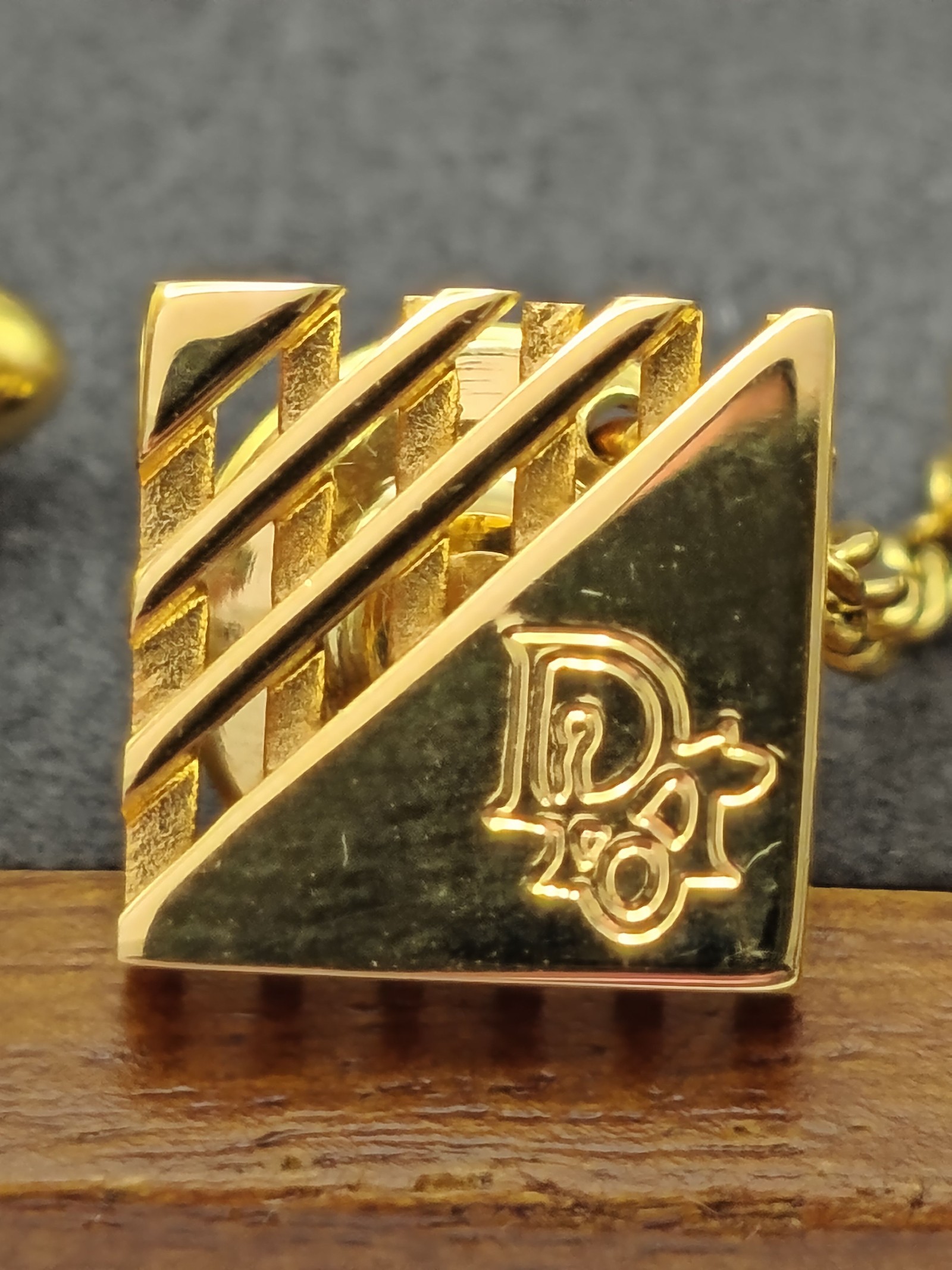 Christian Dior Gold Tone Cufflinks & Tie Pin Set Men Other image 7
