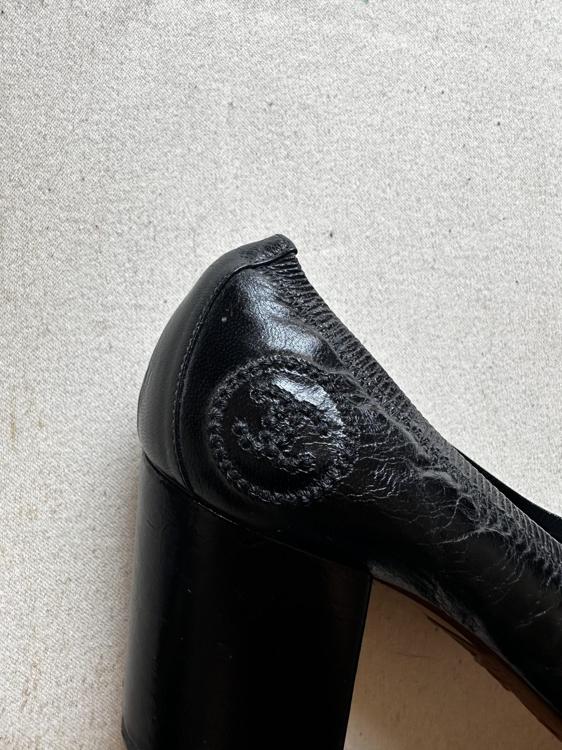 Chanel Women's Black Leather Heeled Pumps EU 37 image 4