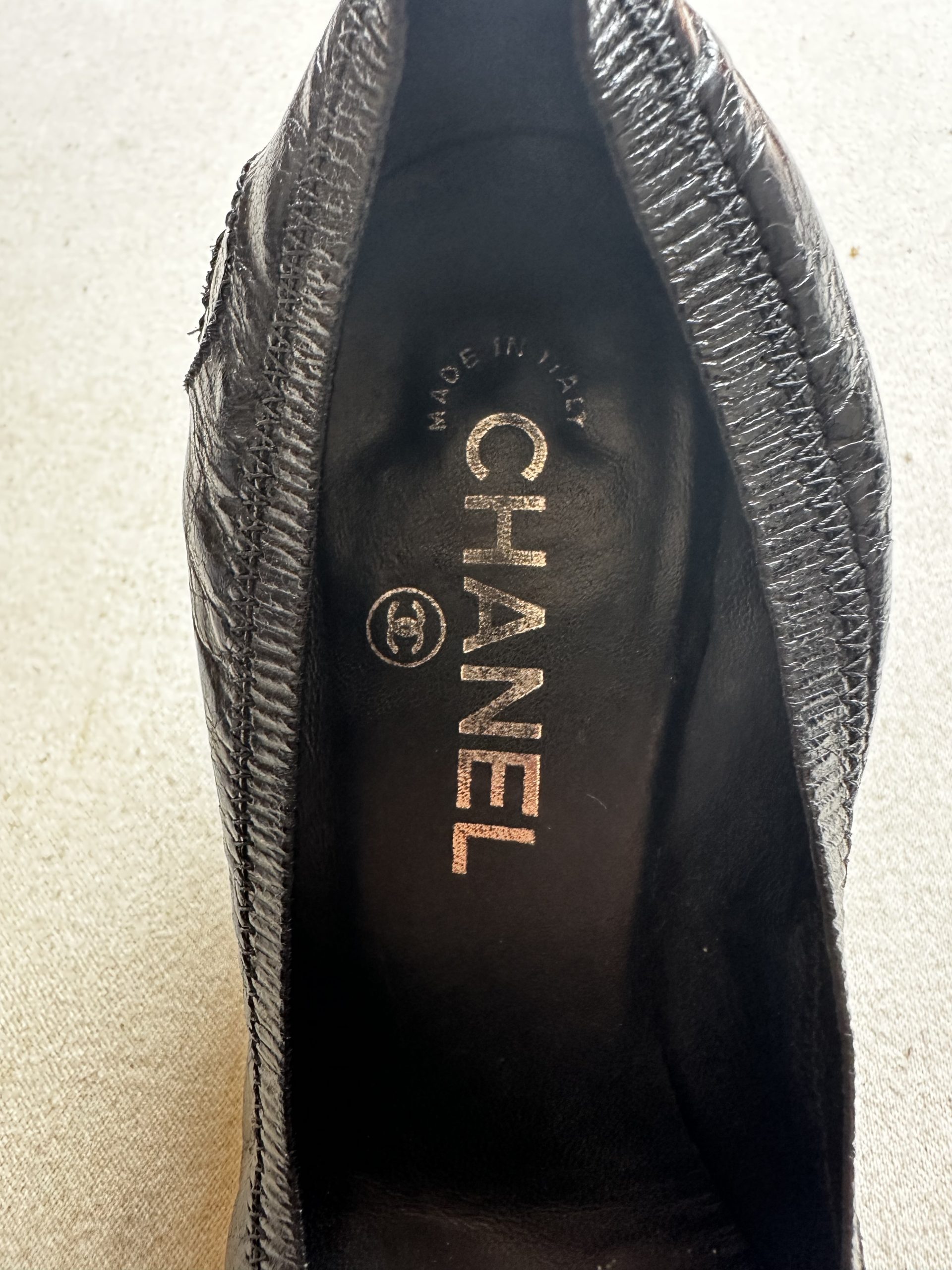Chanel Women's Black Leather Heeled Pumps EU 37 image 6