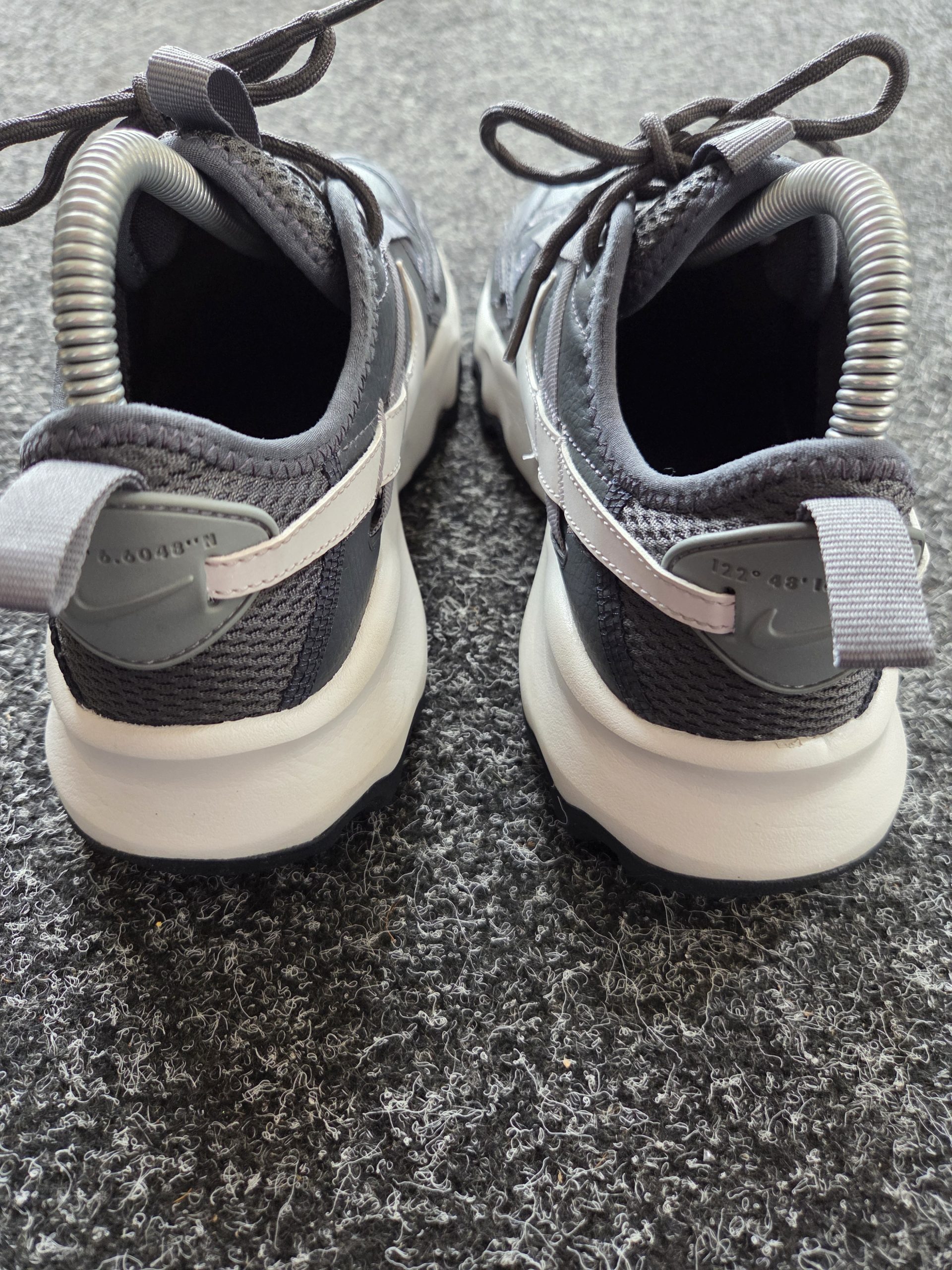 Nike TC 7900 Anthracite Platinum Tint Women’s UK 5 Trainers image 6