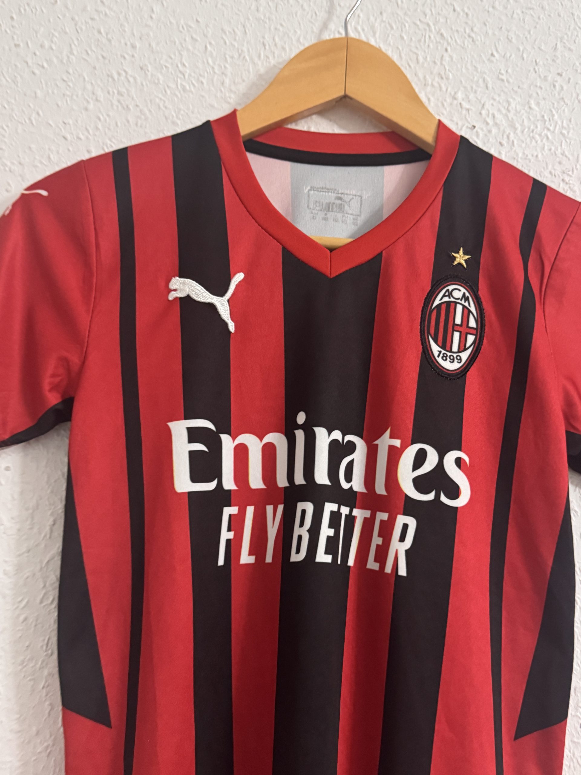 Puma Men's Red & Black AC Milan Football Jersey Medium 3091 image 2