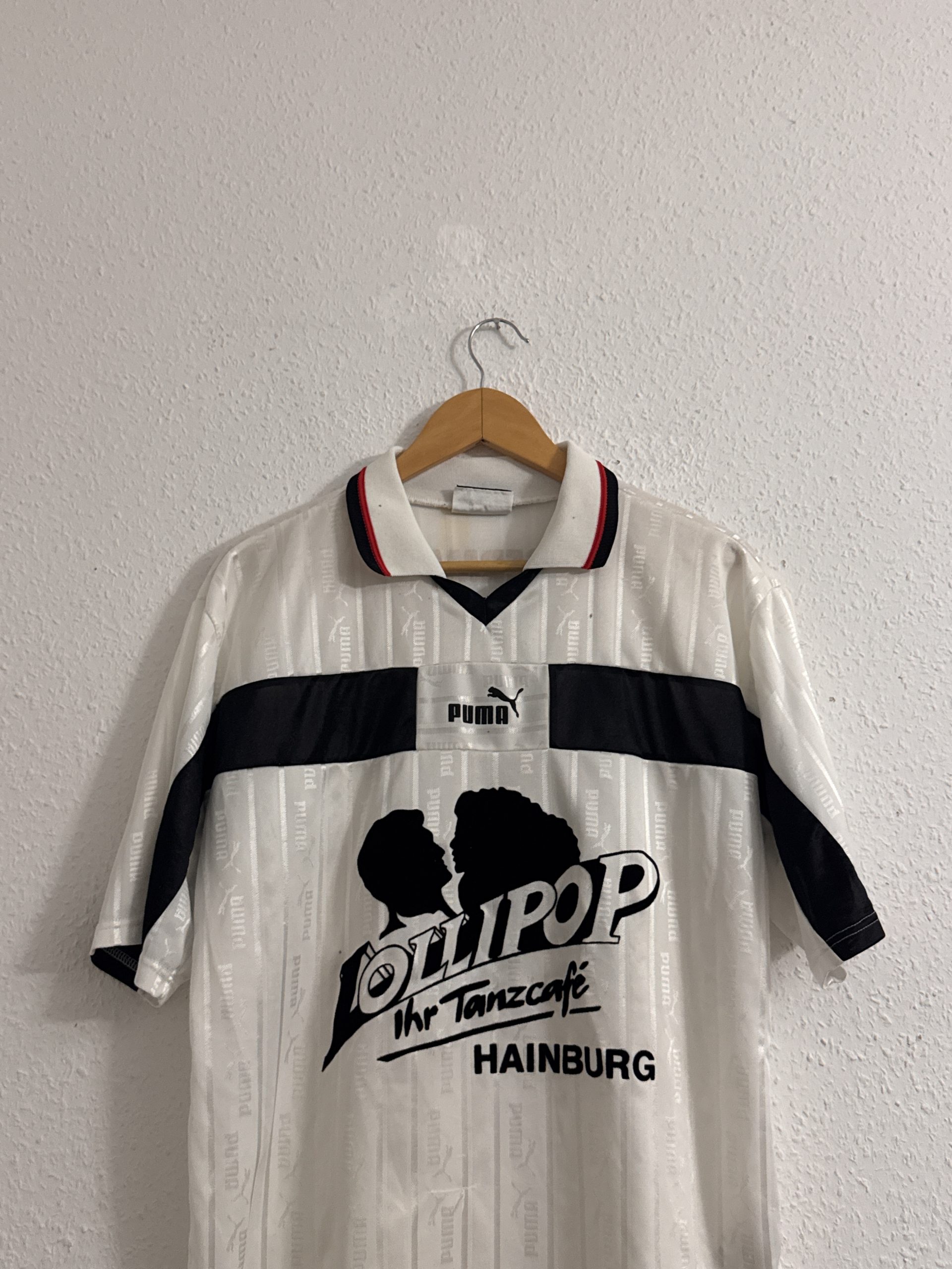 Puma White & Black Vintage Football Shirt Large Lollipop Print 3089 image 2