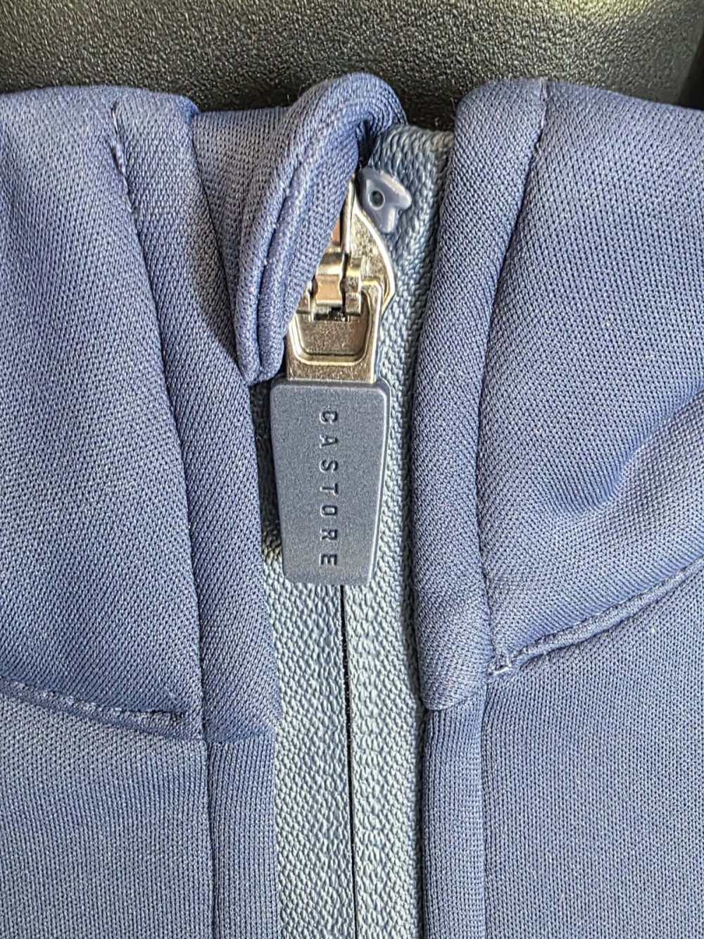 Ineos Grenadier Softshell Jacket image 3