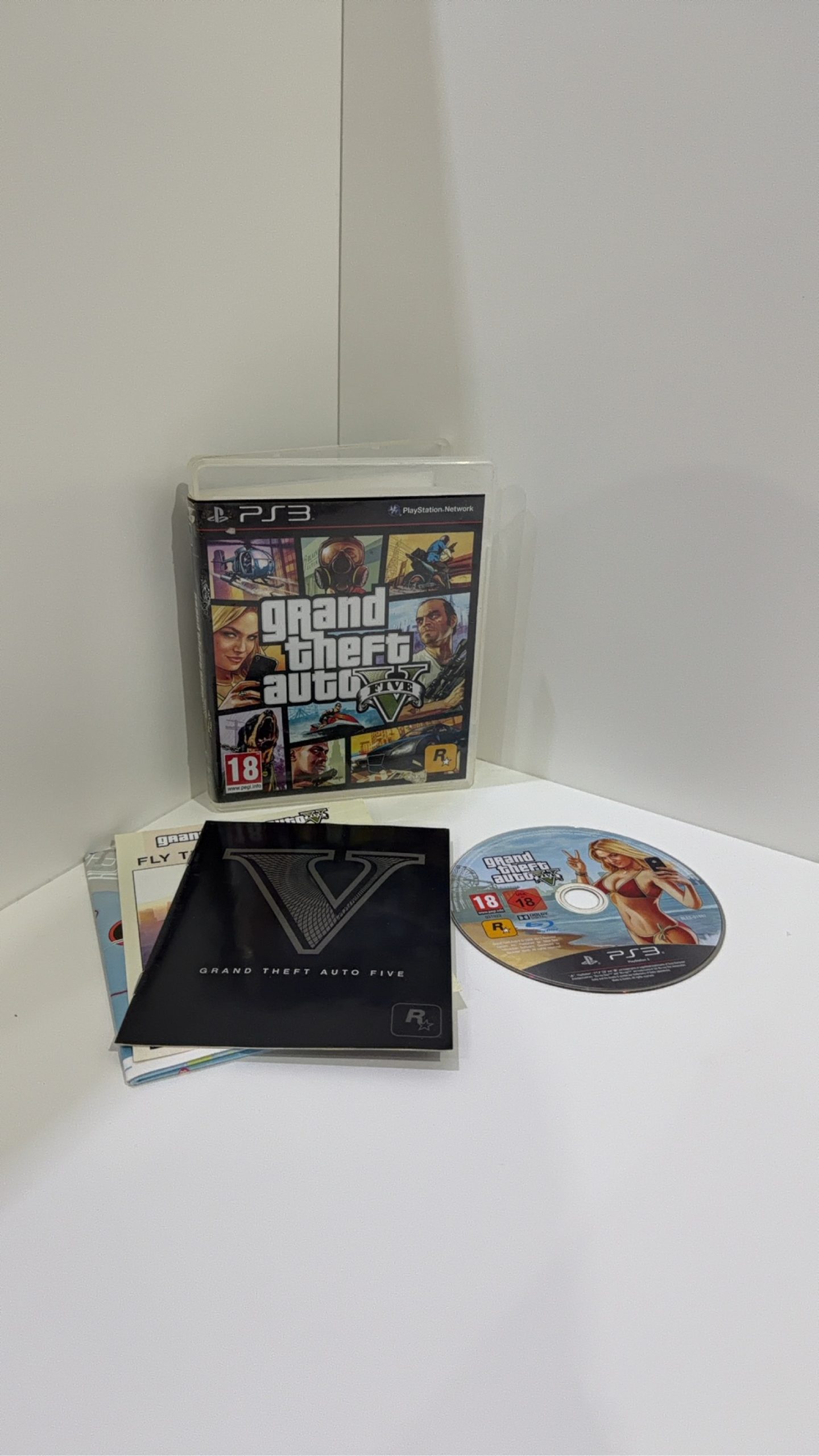 Grand Theft Auto V Sony PlayStation 3 PS3 Complete With Manual + Map PAL UK