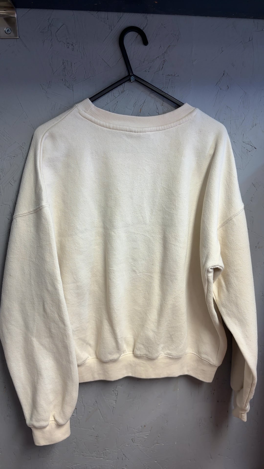Harvard University Cream Crewneck Sweatshirt Small Distressed Vintage
