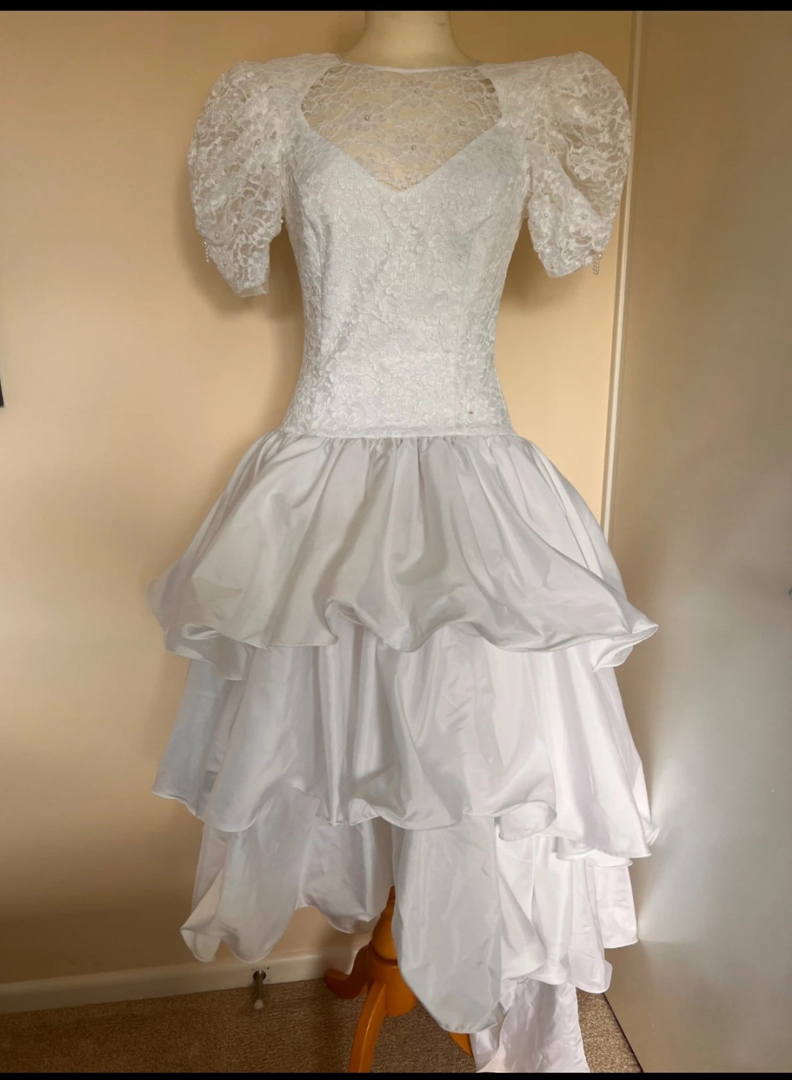 Vintage Gianni Balenti Women's White Lace Satin Puff Sleeve Wedding Dress Medium