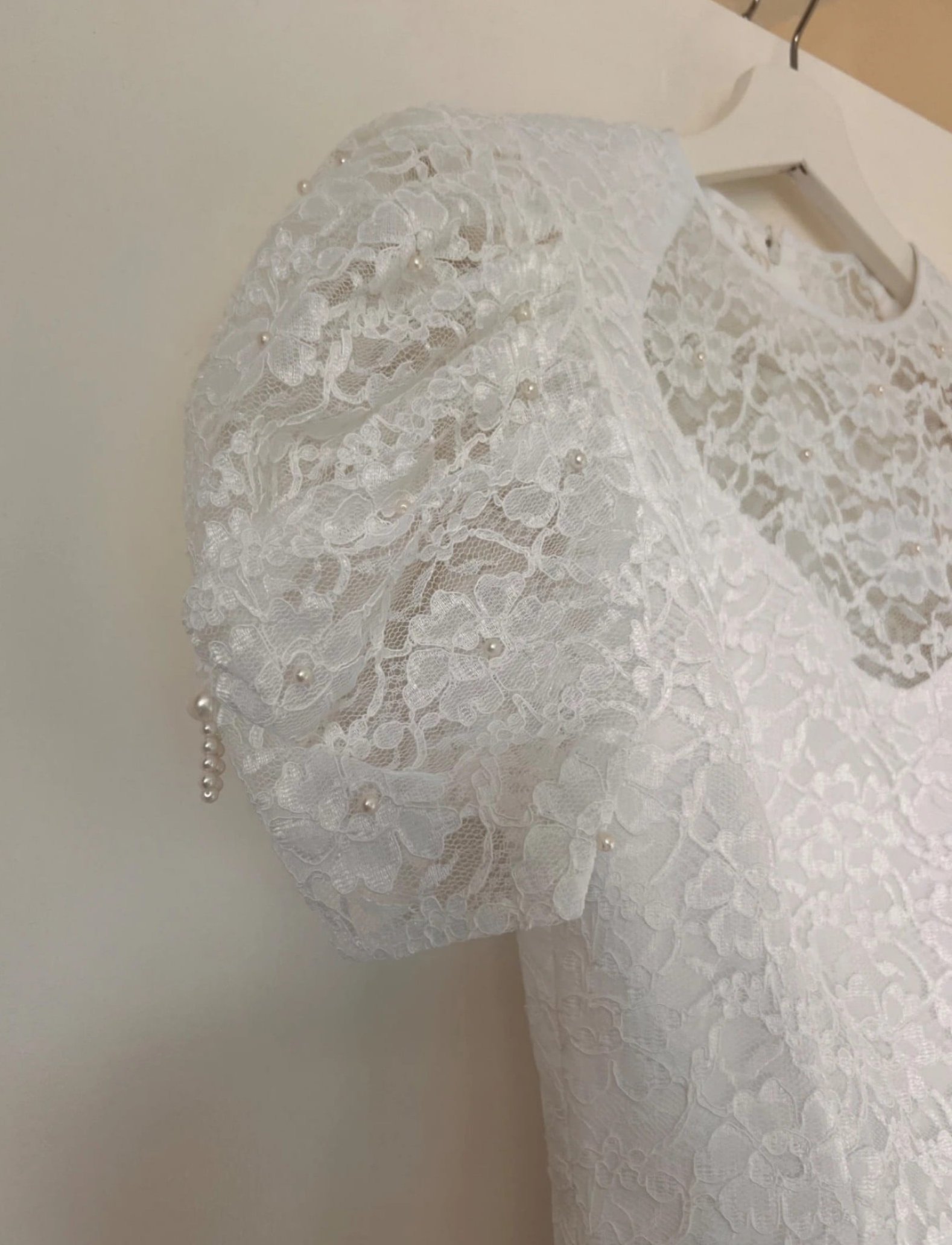 Vintage Gianni Balenti Women's White Lace Satin Puff Sleeve Wedding Dress Medium image 5