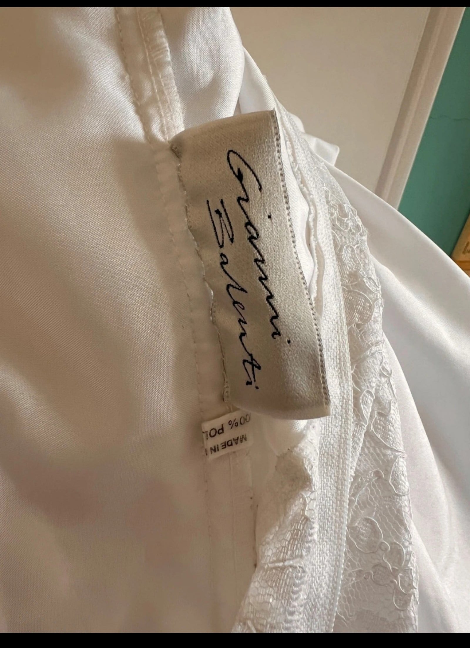 Vintage Gianni Balenti Women's White Lace Satin Puff Sleeve Wedding Dress Medium image 8