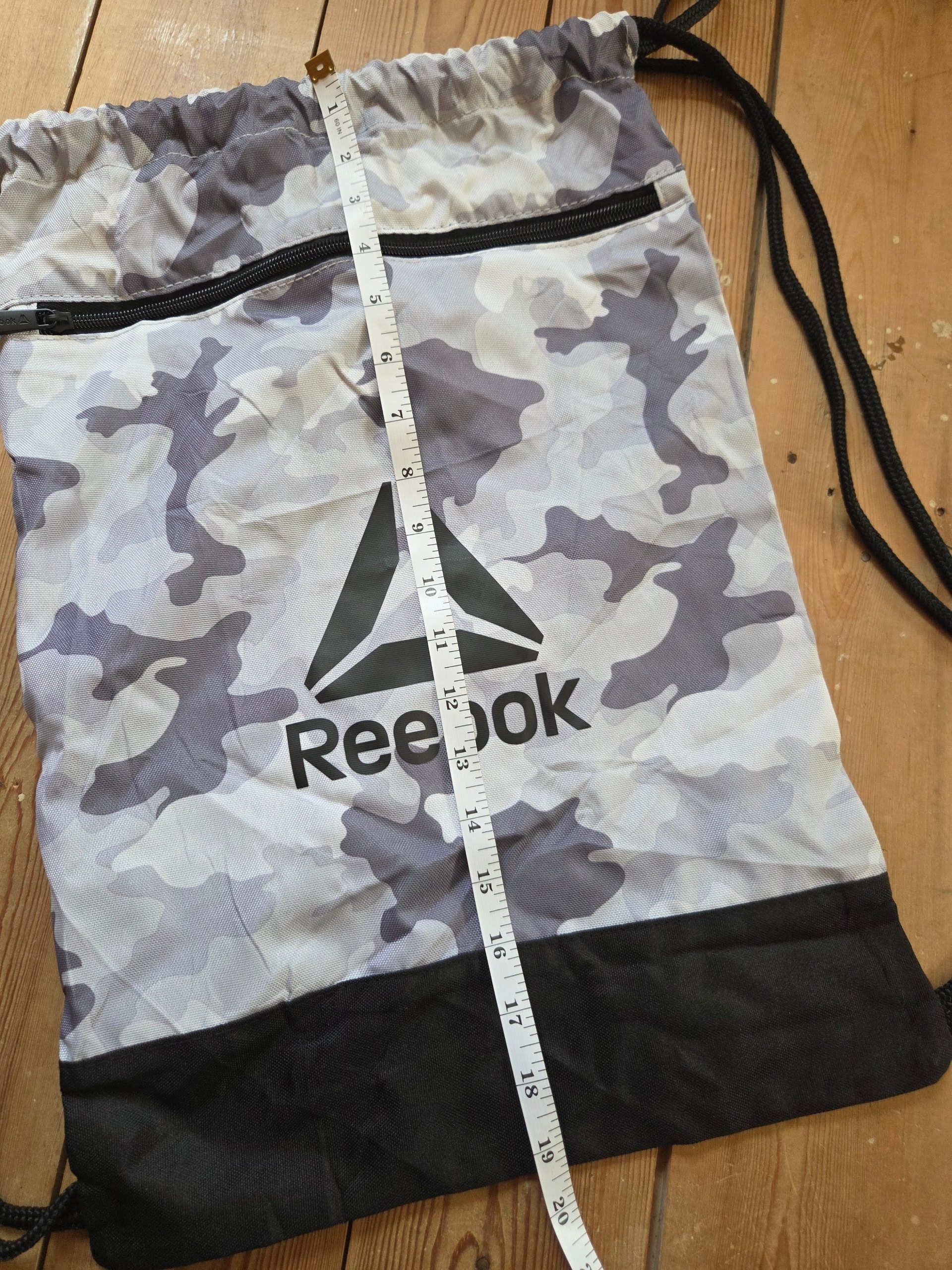 Reebok Grey Camo Drawstring Backpack Gym Sack Sports Bag Black White image 3