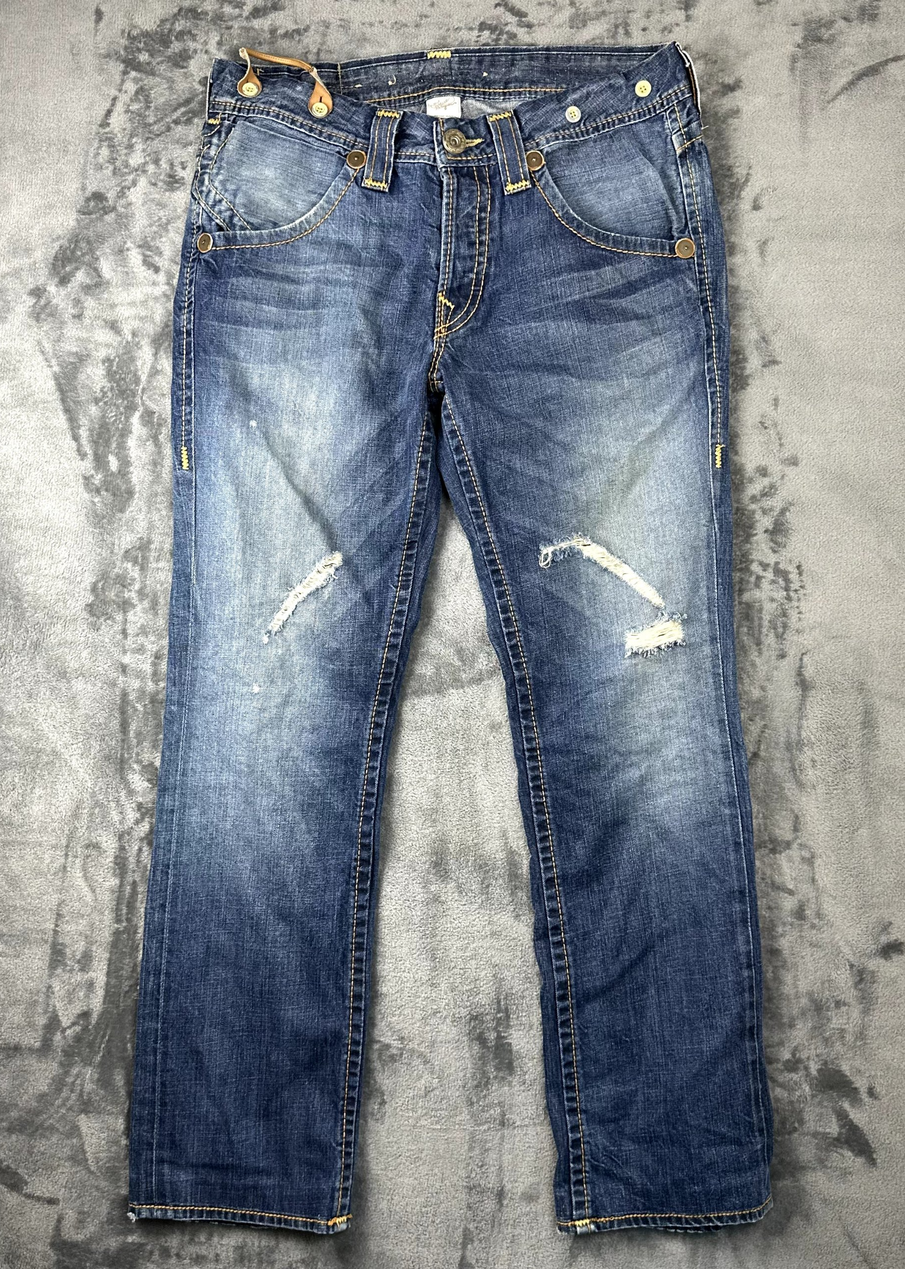True Religion Men's Blue Distressed Jeans Waist 33 Inch Length 31 Inch image 2