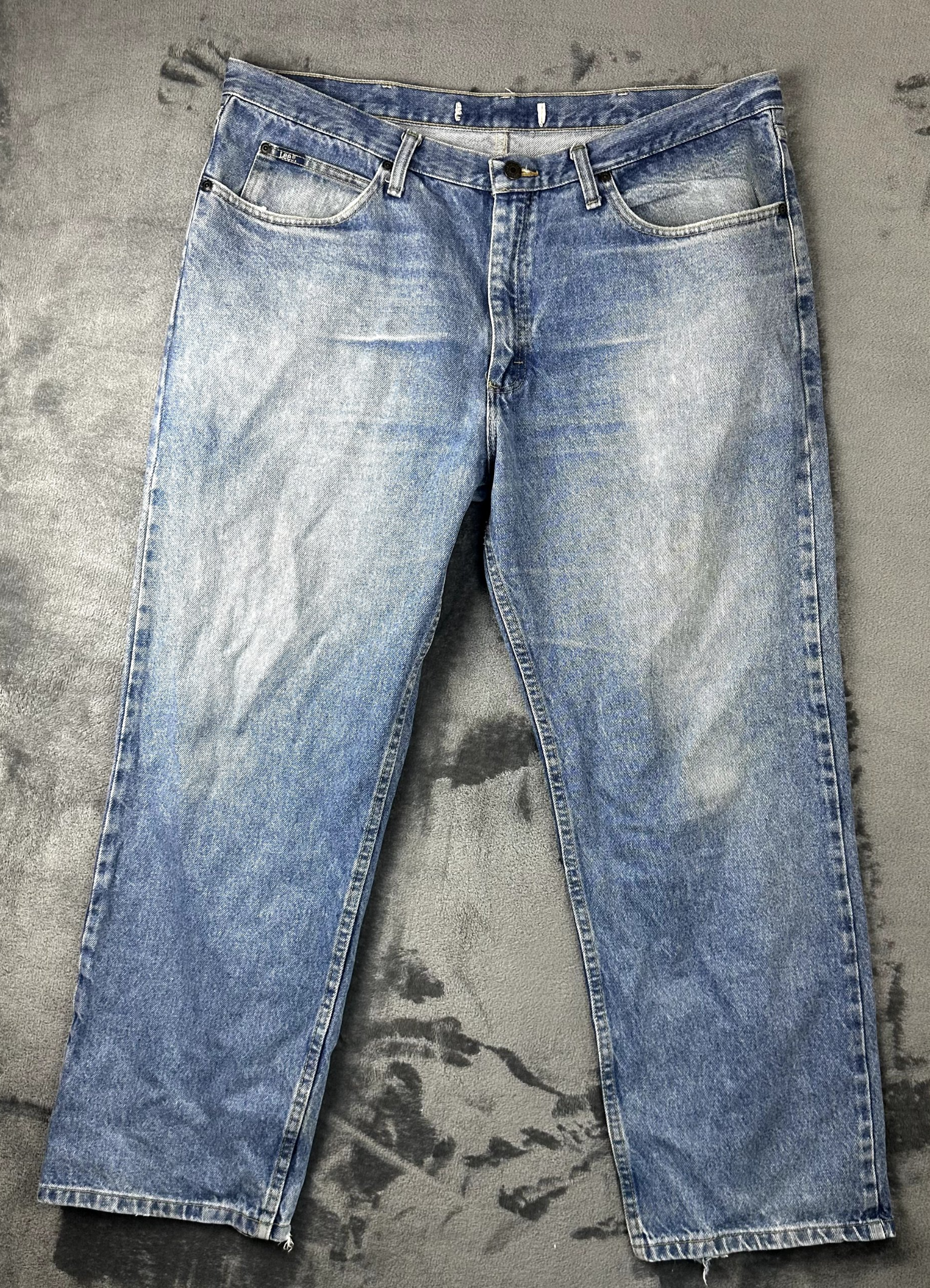 Lee Men’s Blue Relaxed Fit Straight Leg Jeans W40 L27 Mid Wash image 2