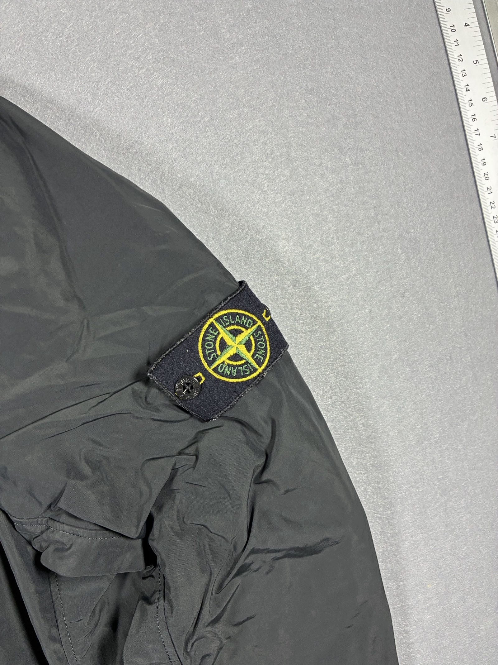 Stone Island Black Micro Reps Lightweight Jacket Medium image 3
