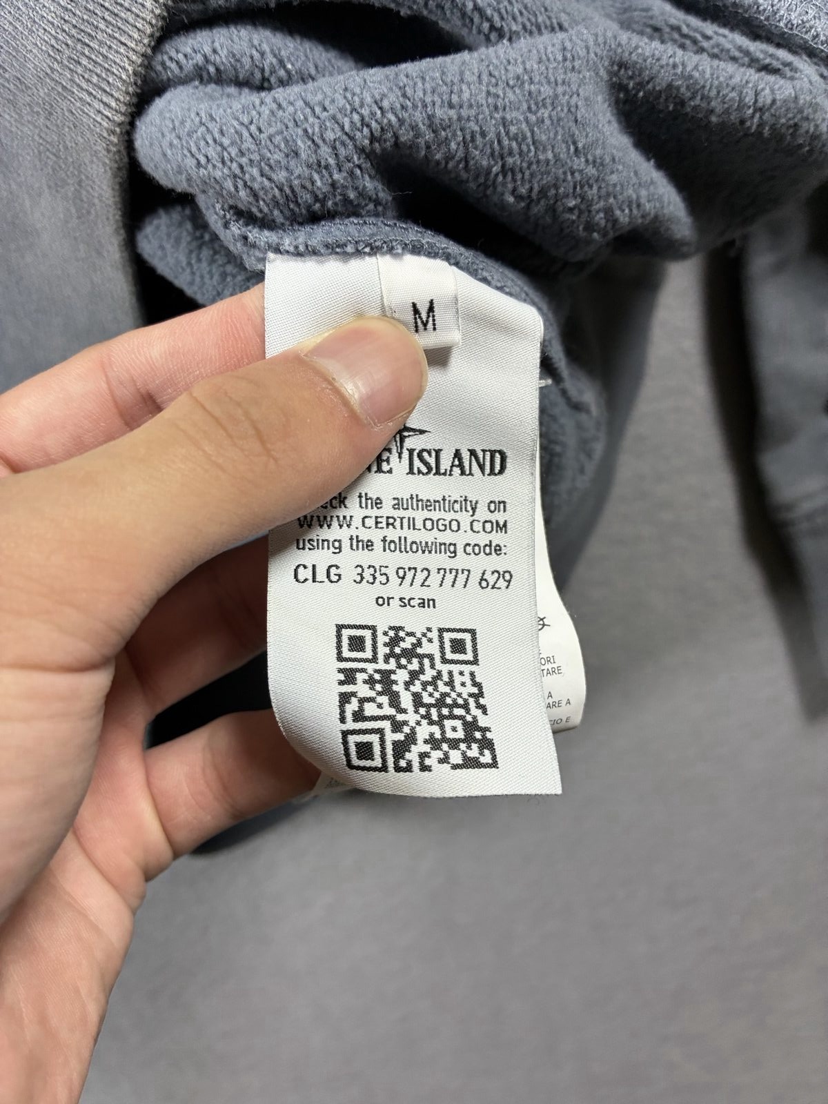 Stone Island Grey Crewneck Sweatshirt Medium Soft Fleece image 4