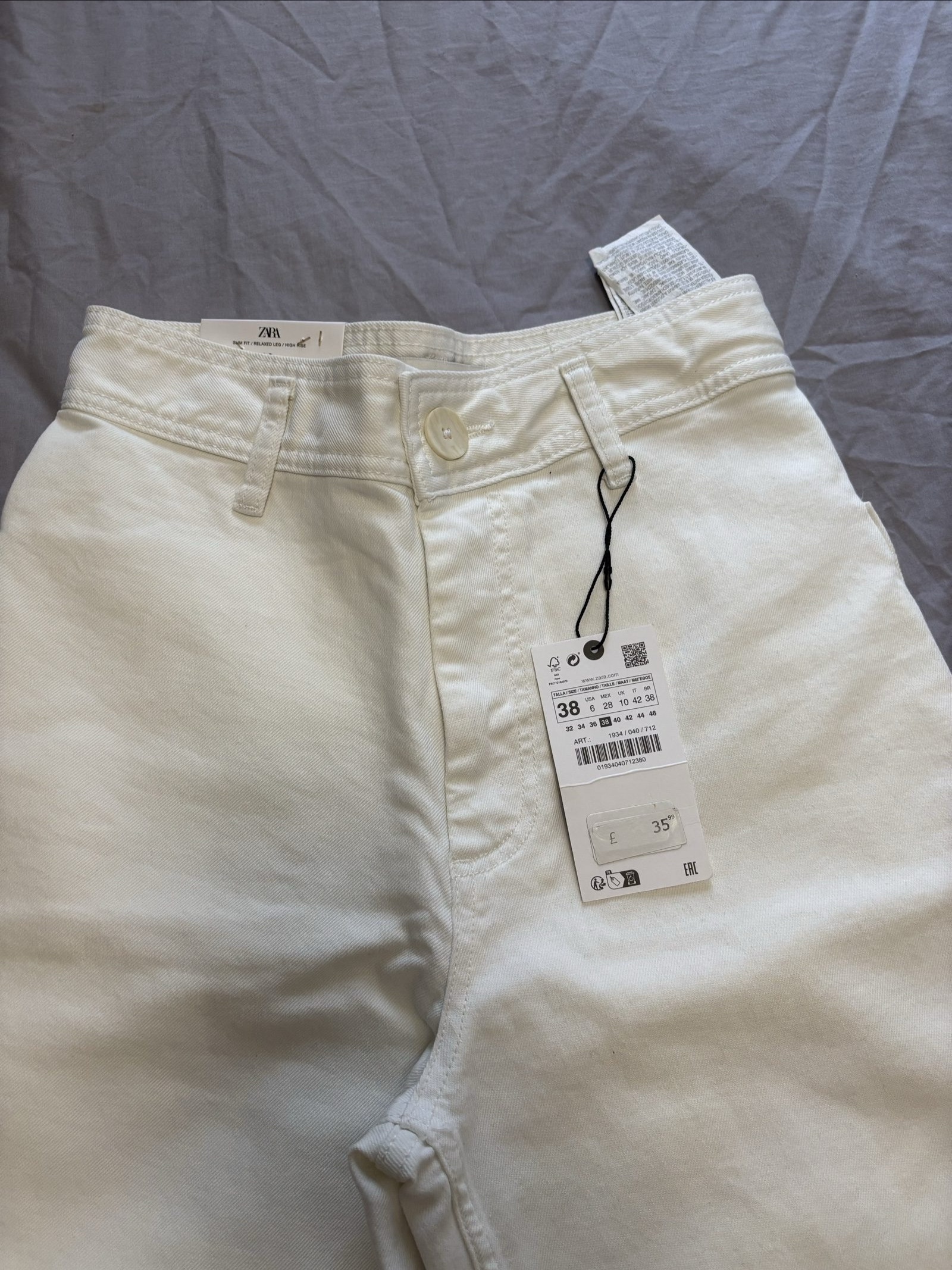 Zara Cream Wide Leg Straight Jeans Size 10 image 2