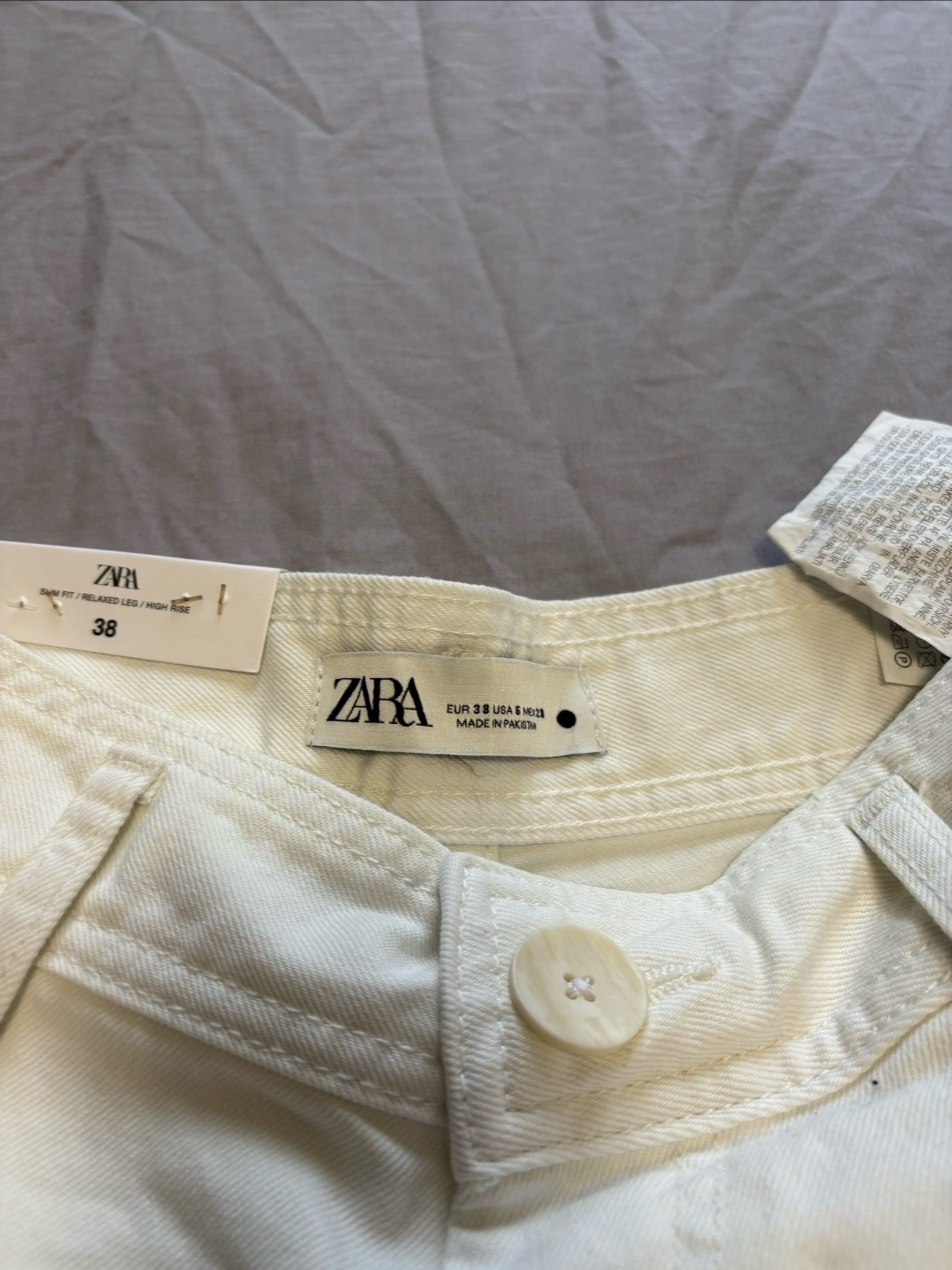 Zara Cream Wide Leg Straight Jeans Size 10 image 4