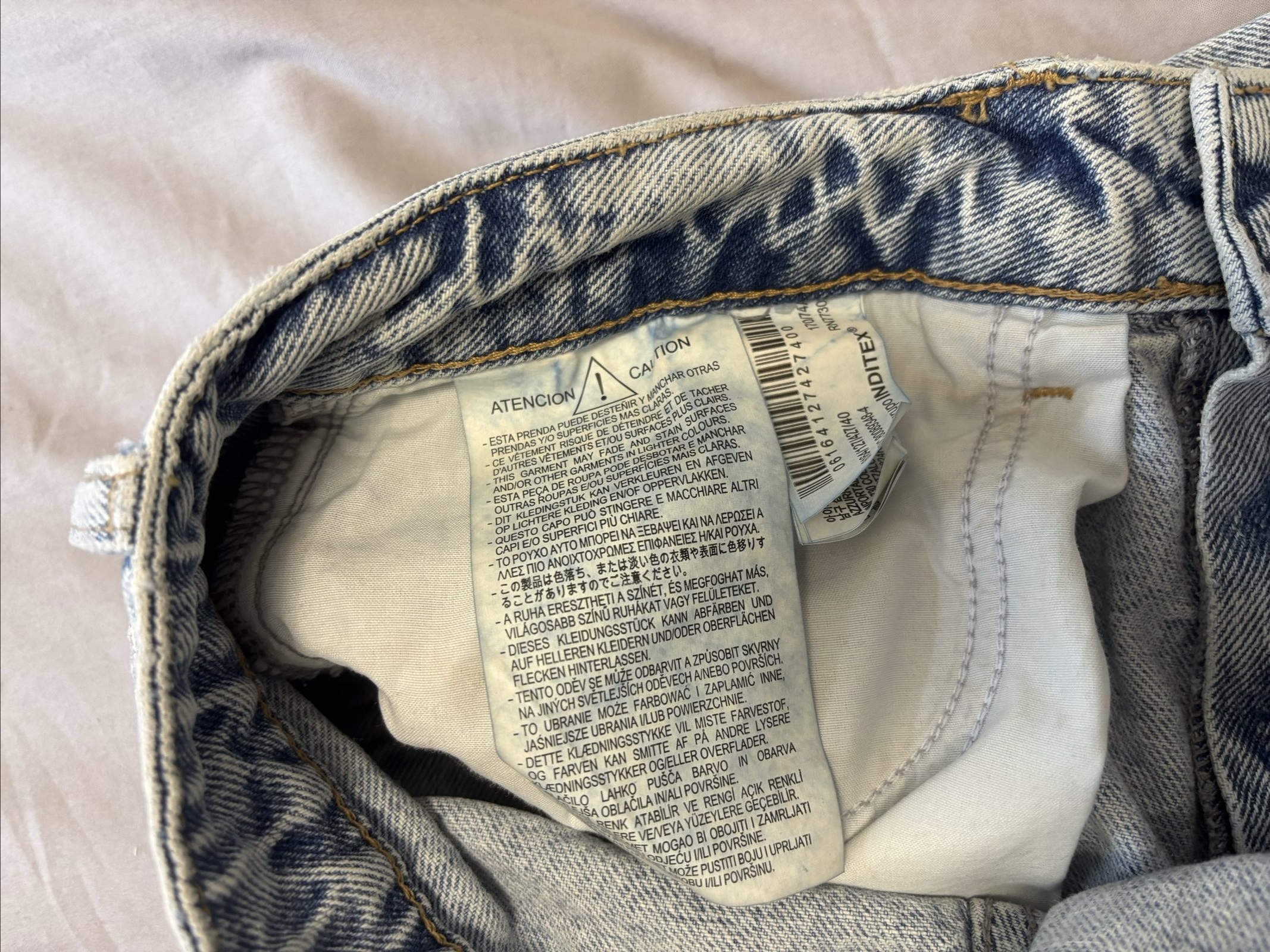 Zara Women's Light Blue Denim Jeans Size 12 Raw Hem image 4