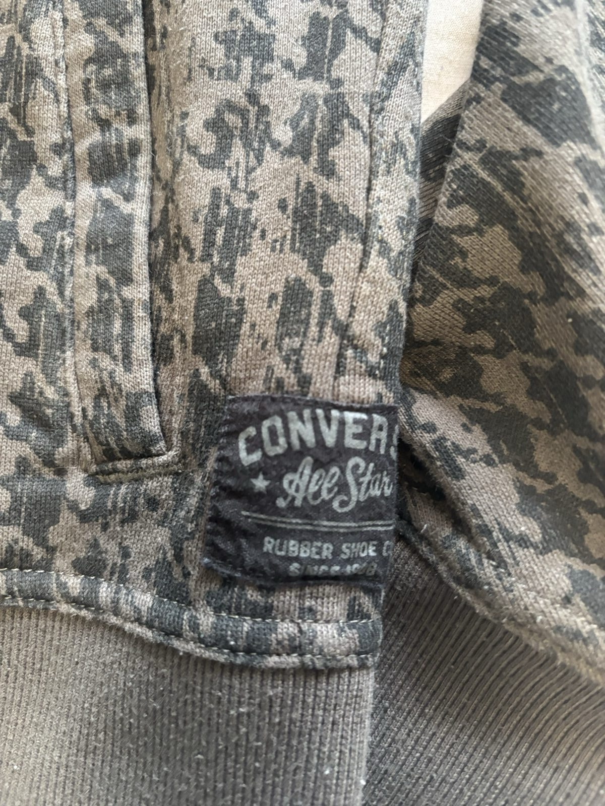 Converse Dark Grey & Black Hoodie Medium Houndstooth Pattern image 2