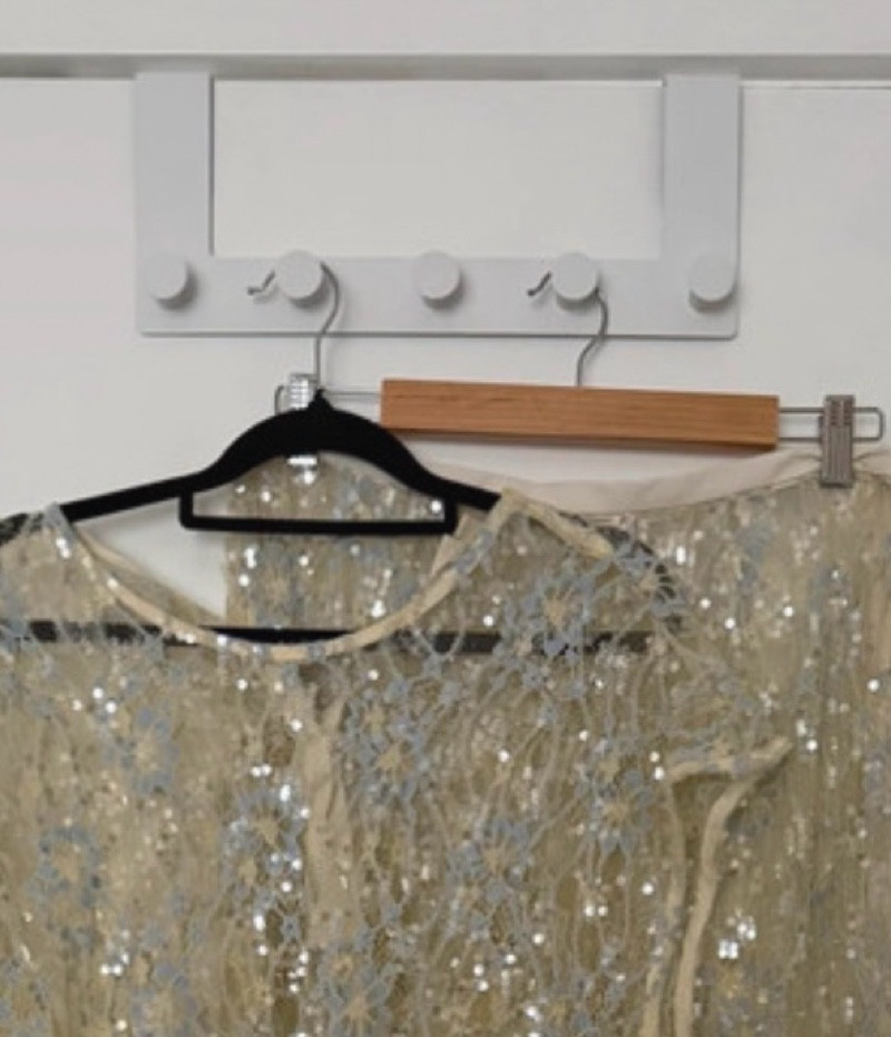 VRG GRL off white and blue Sequin Lace Top Women Size 14 image 8