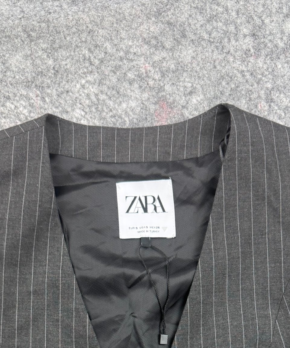 Zara Grey Pinstripe Waistcoat EUR S / US S Tailored Lined image 6
