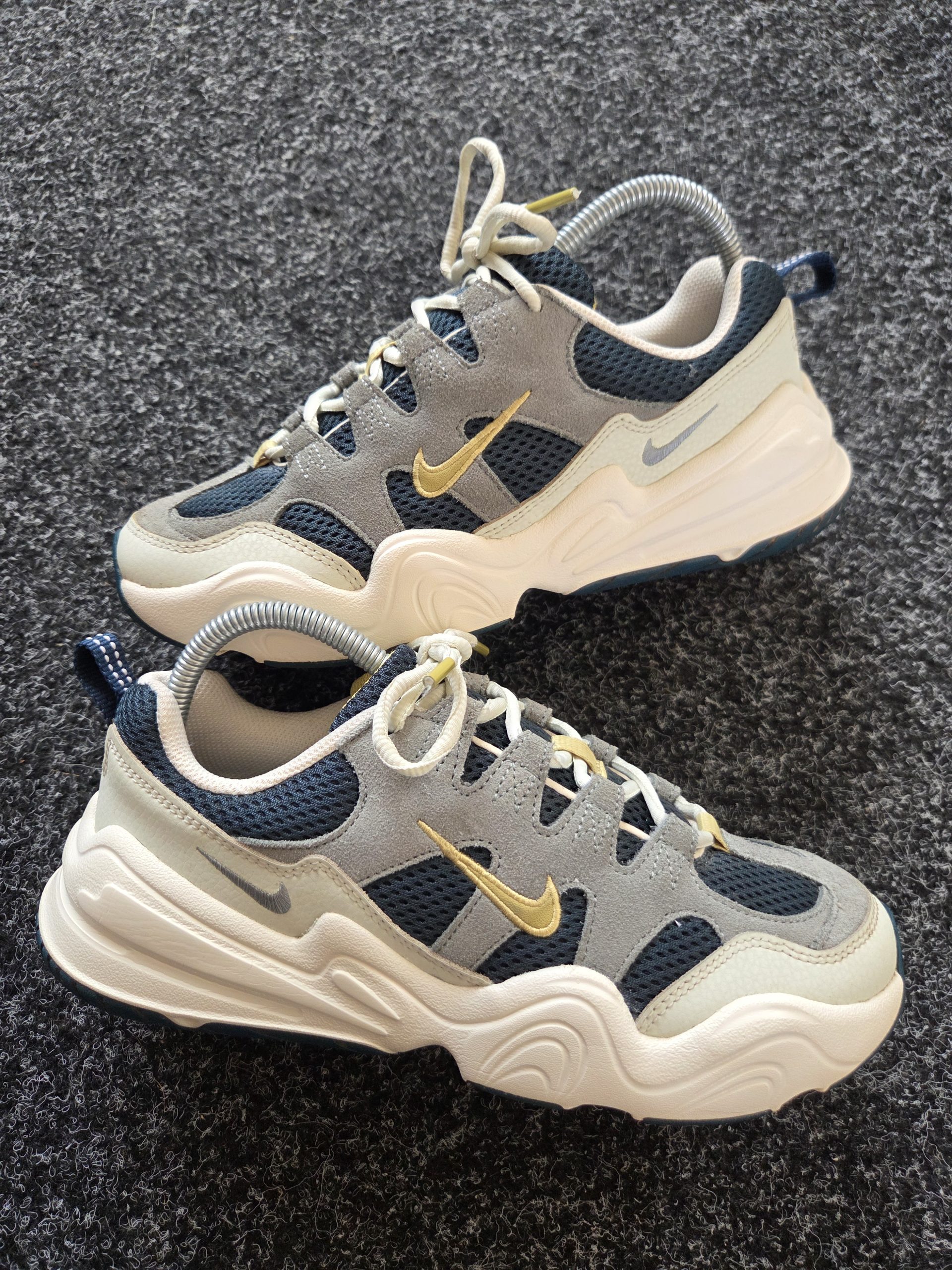 Nike Tech Hera Women's Trainers Deep Jungle UK 5.5 FQ2771-300