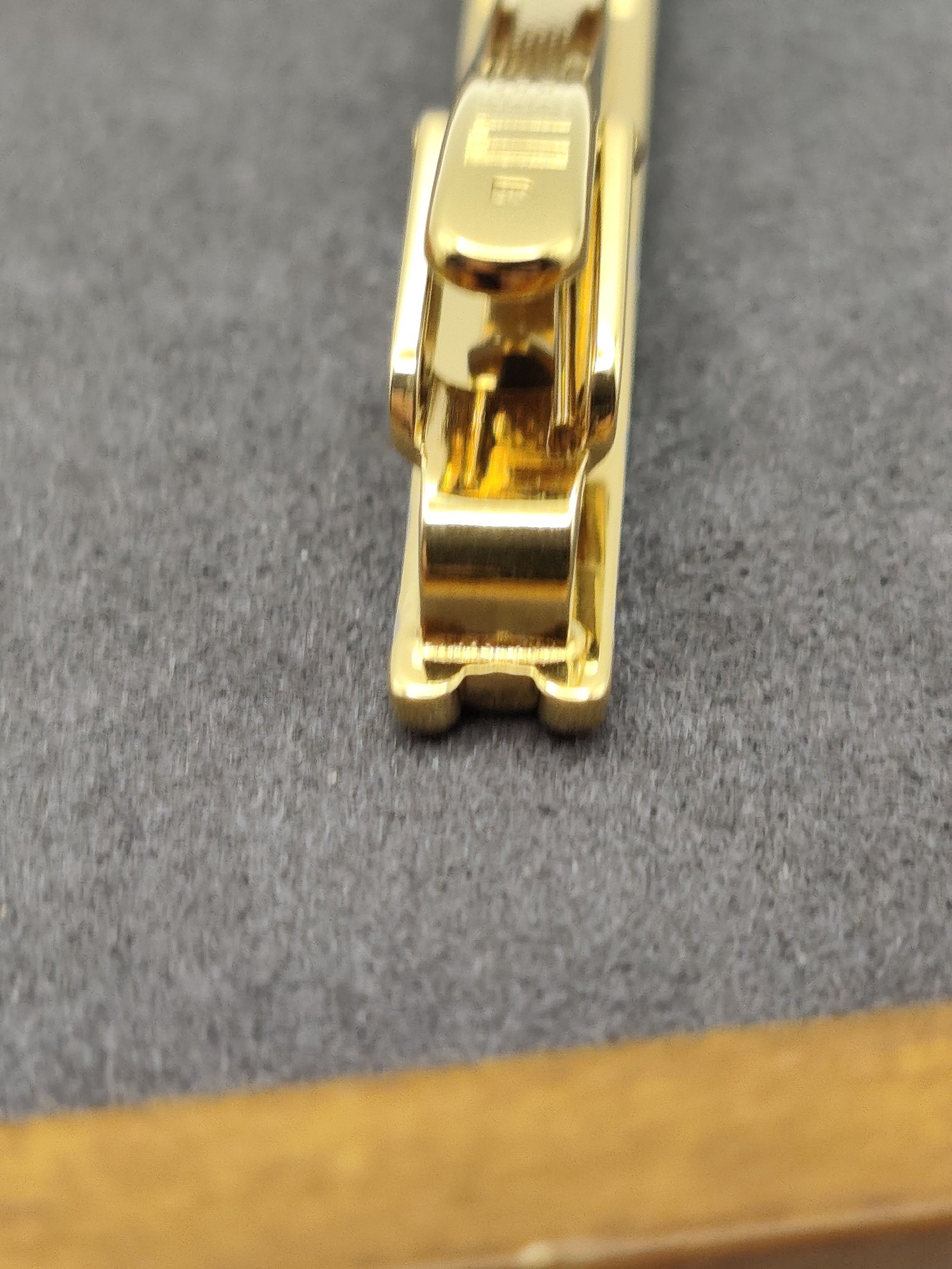 Dunhill Silver & Gold tone Men's Tie Clip Other image 8