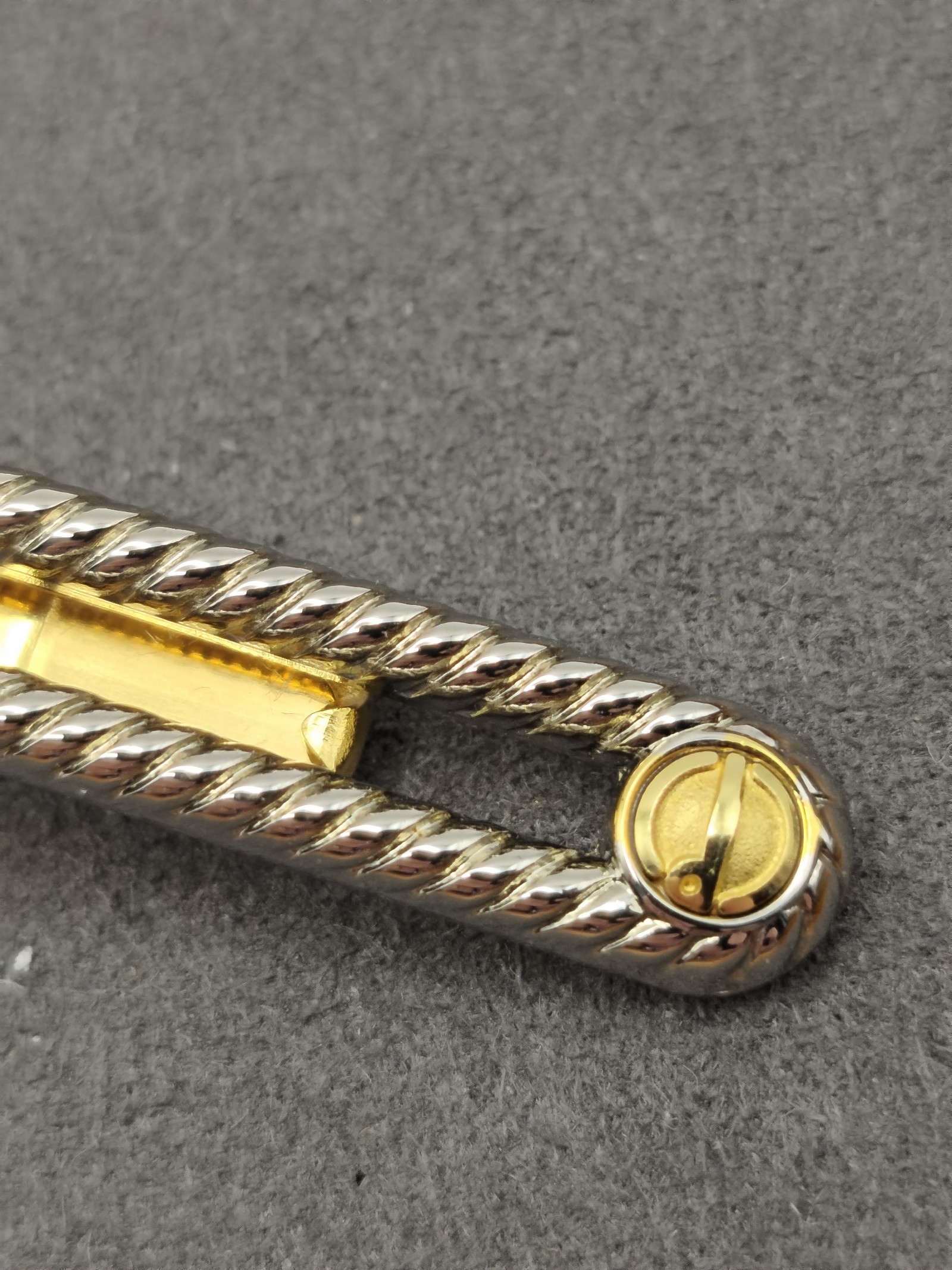 Dunhill Silver & Gold tone Men's Tie Clip Other image 9