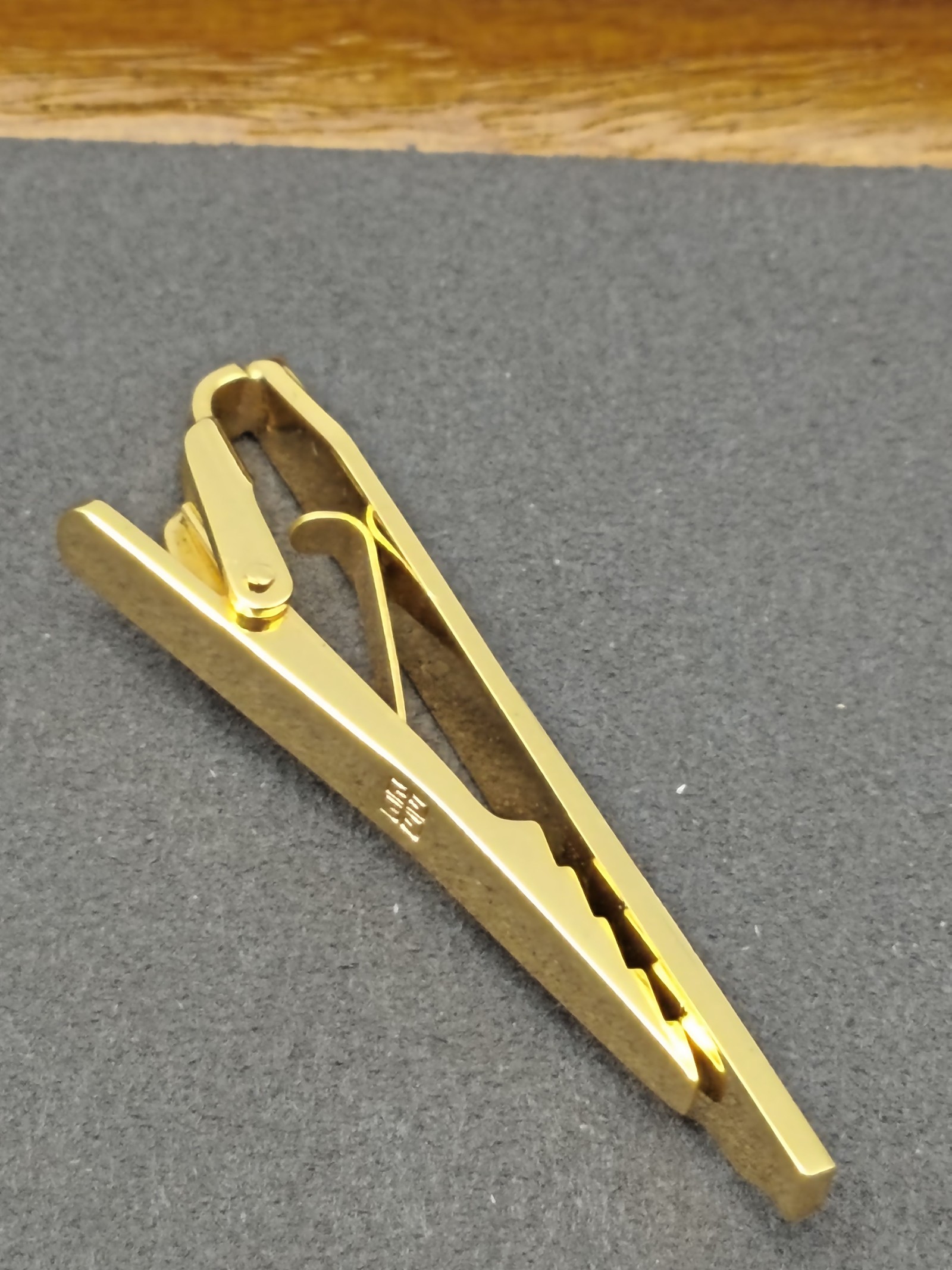 Givenchy Tie Clip image 5