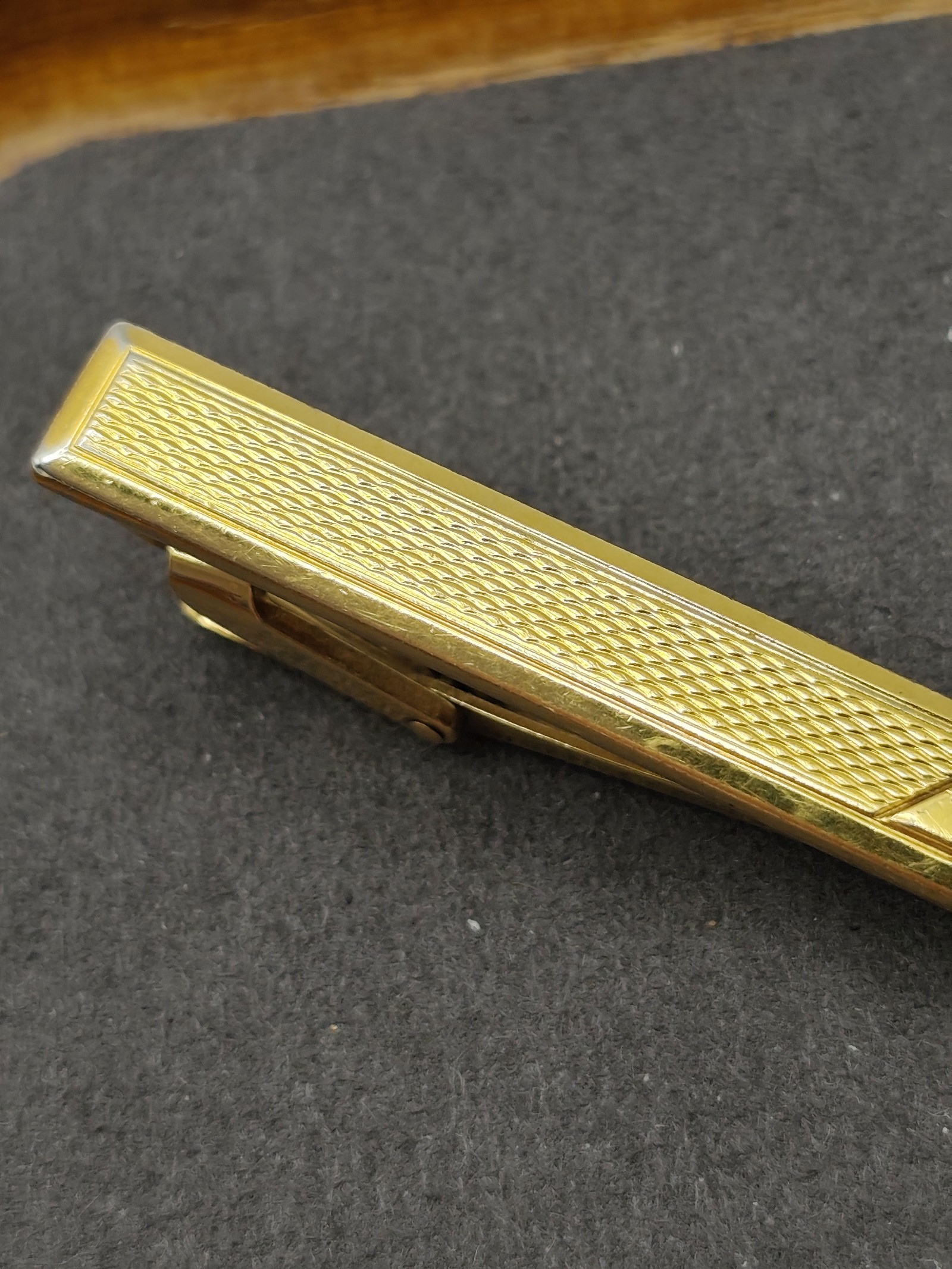 Dunhill Men Gold & Black Enamel Tie Clip Other image 6