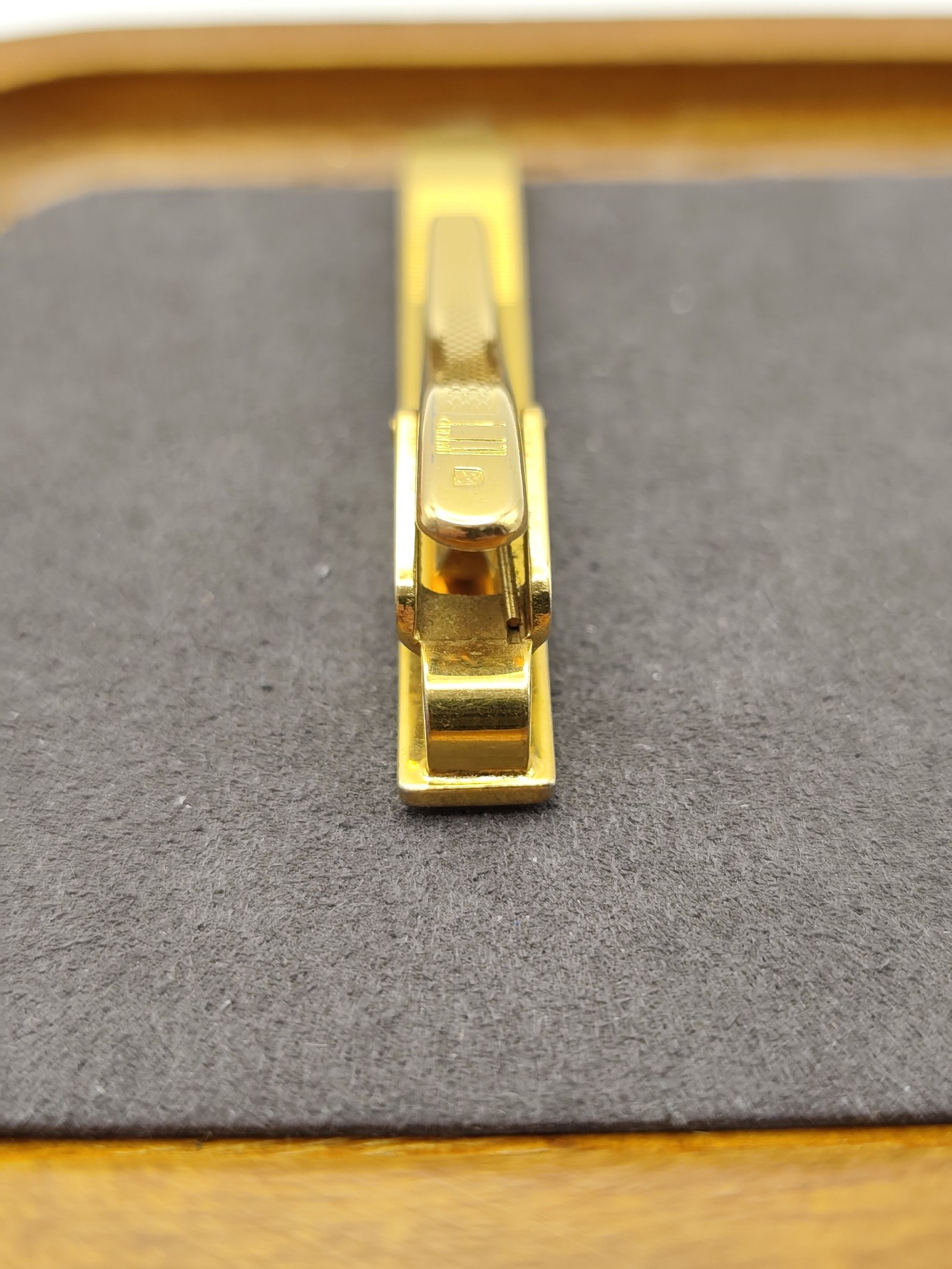 Dunhill Men Gold & Black Enamel Tie Clip Other image 9