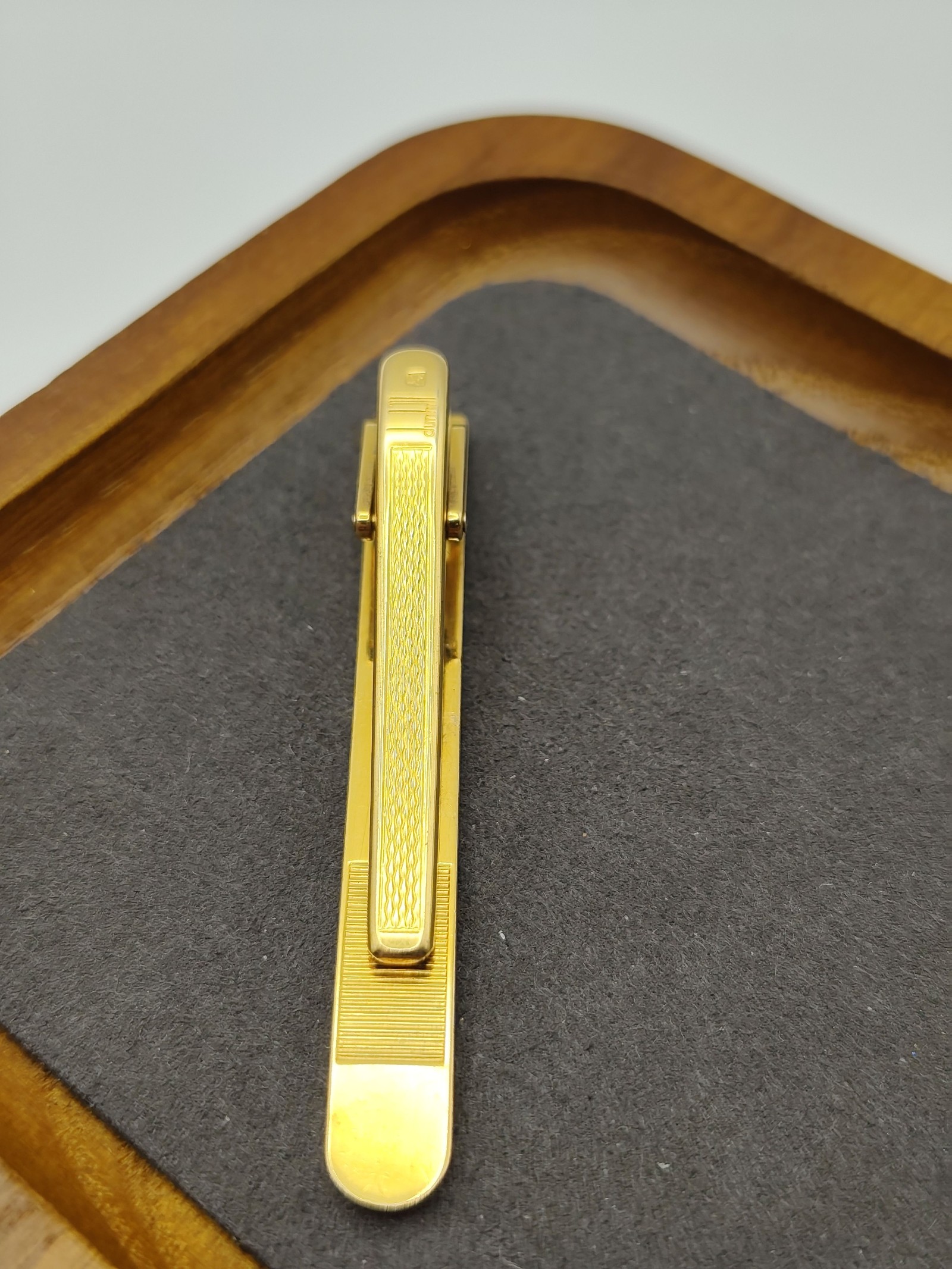 Dunhill Men Gold & Black Enamel Tie Clip Other image 10