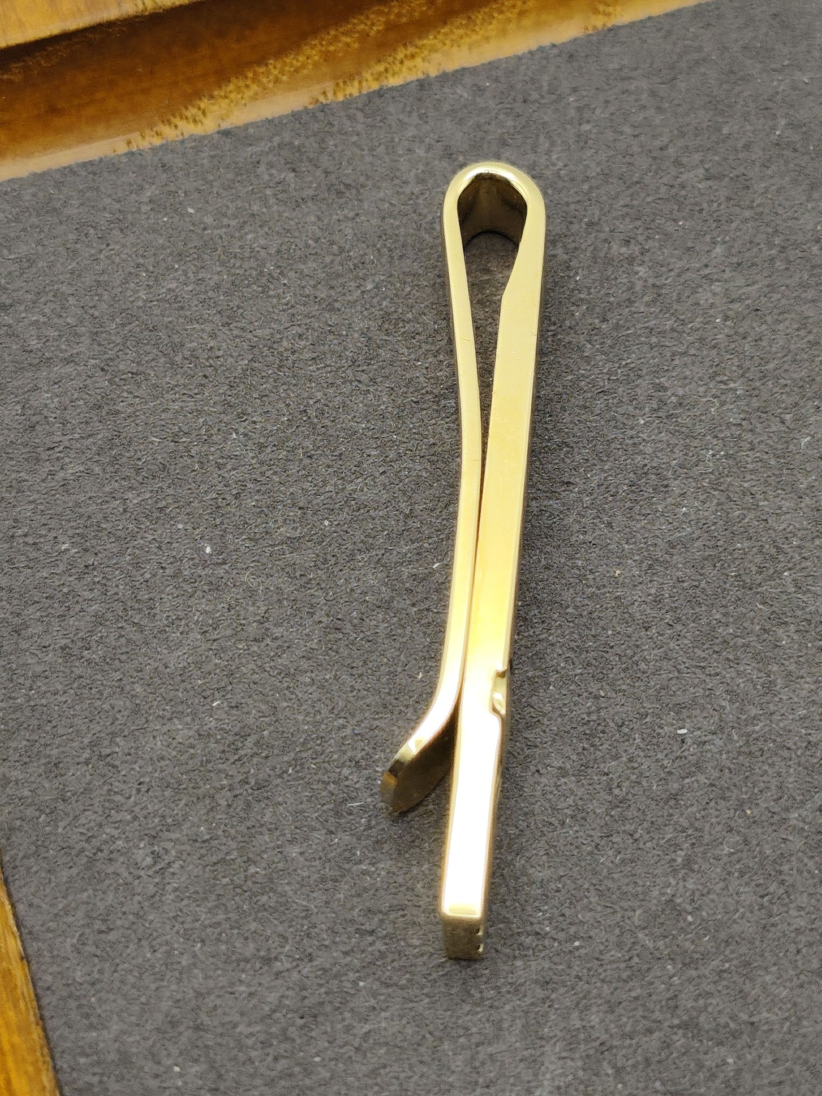 Givenchy Gold Tone Striped Men’s Tie Clip image 7
