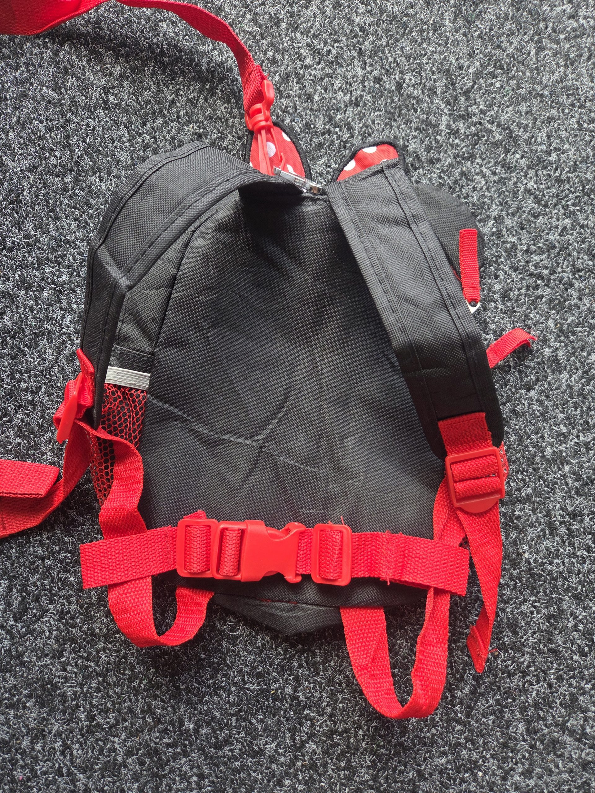 Disney Minnie Mouse Toddler Backpack with Safety Harness Leash Black Red image 8