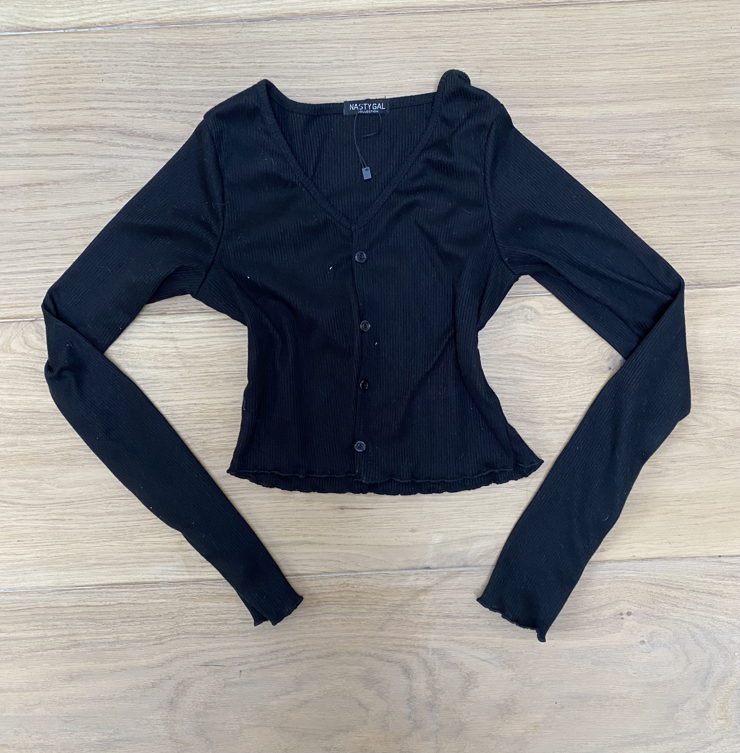 Nasty Gal Black Ribbed Button-Up Crop Top Small