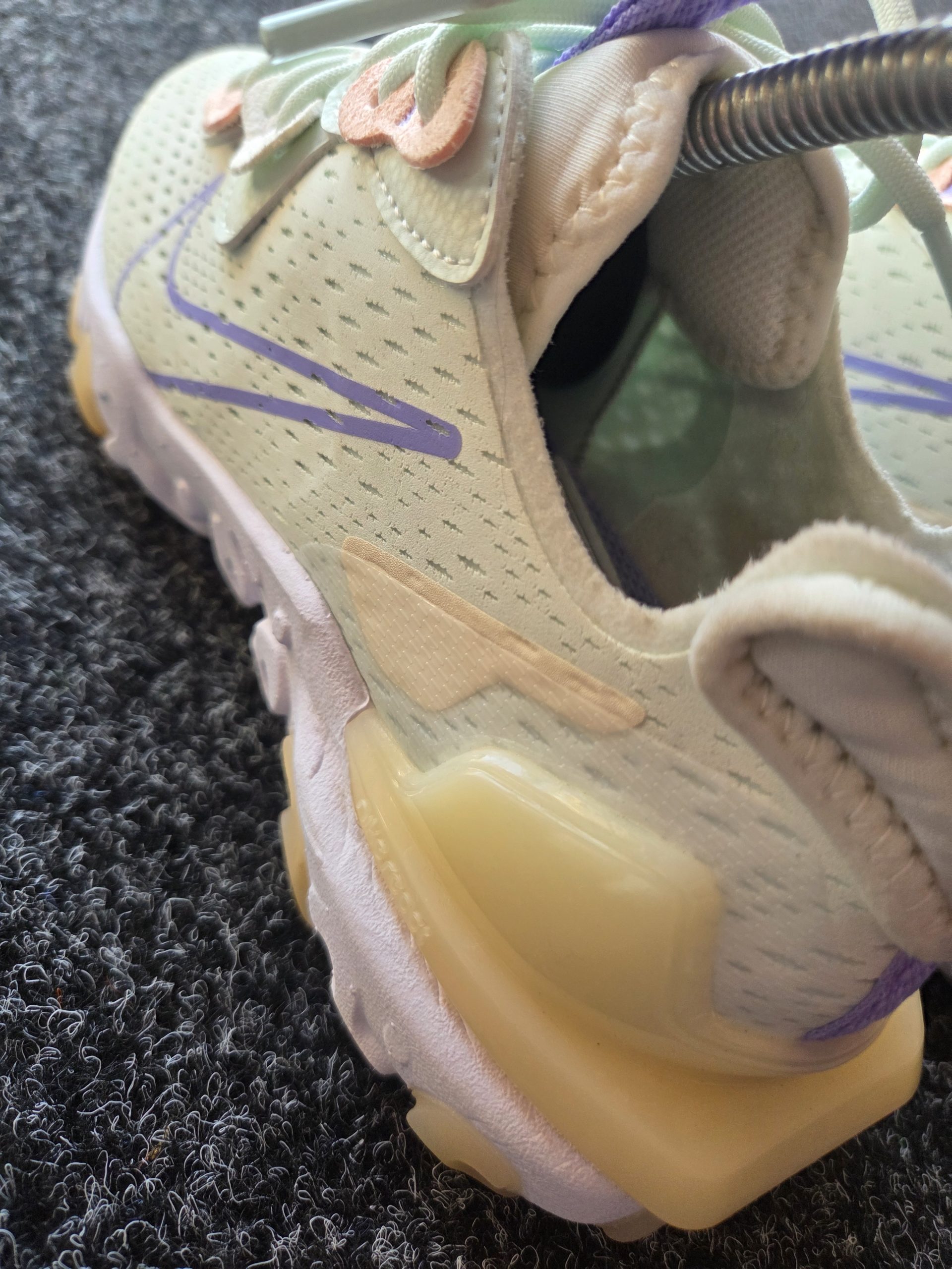 Nike React Vision Women's Trainers Barely Green UK 4 CI7523-301 image 7