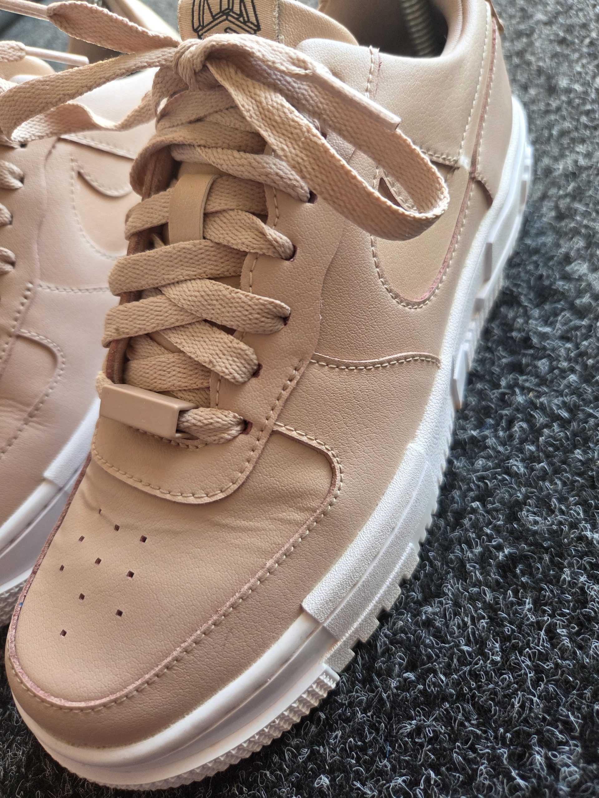 Nike Air Force 1 Low Pixel Women's Trainers Particle Beige UK 4.5 image 4