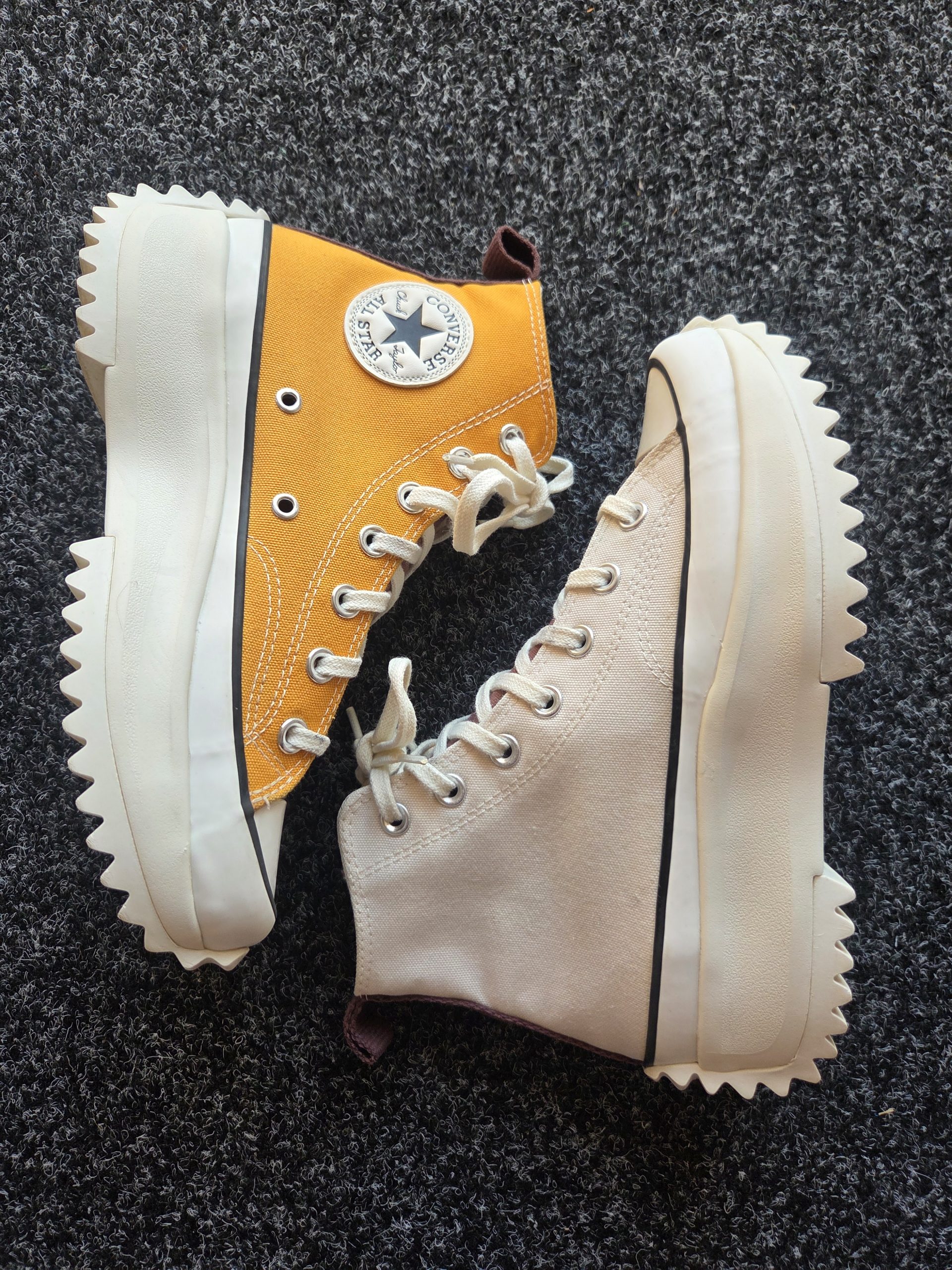 Converse Run Star Hike Tri-Panel Hi Women's Trainers Sunflower Gold Parchment UK 5 171122C image 2