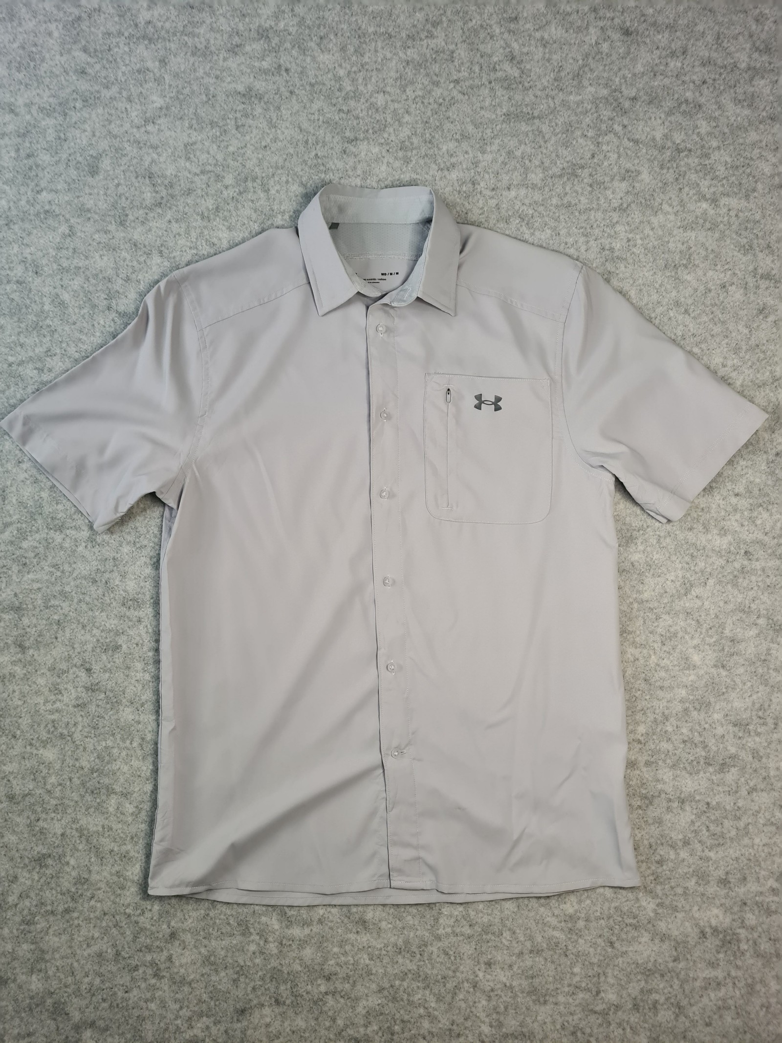 Under Armour Men’s Grey Fitted Short Sleeve Shirt Medium