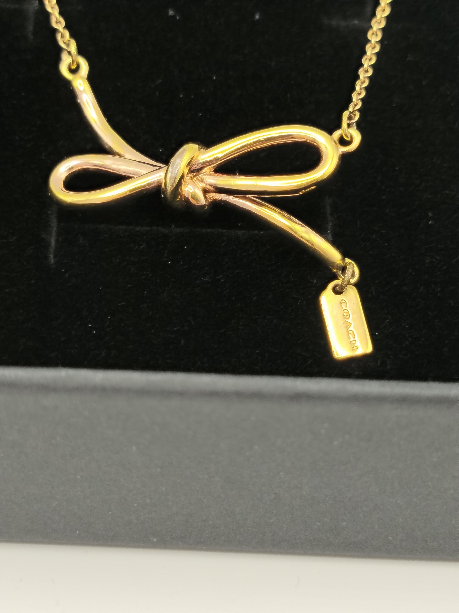 Coach Gold Bow Pendant Necklace Women's Other image 2