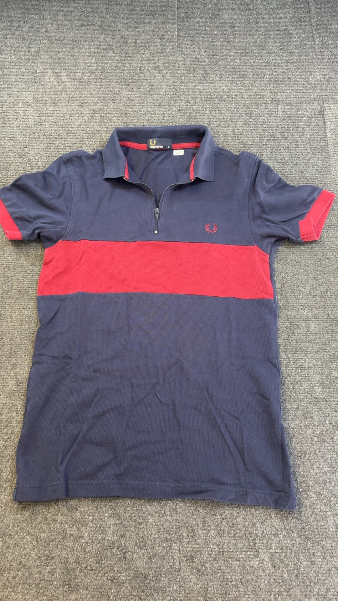 Fred Perry Men's Navy & Burgundy Colourblock Half Zip Polo Shirt Small