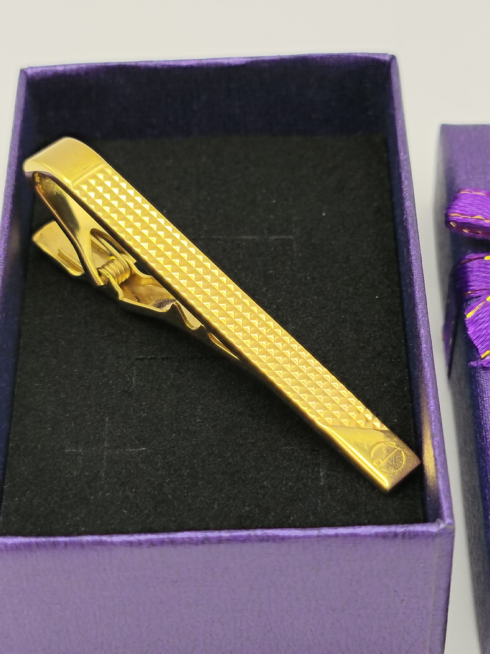 Dunhill Men's Gold Tone Textured Tie Clip image 2