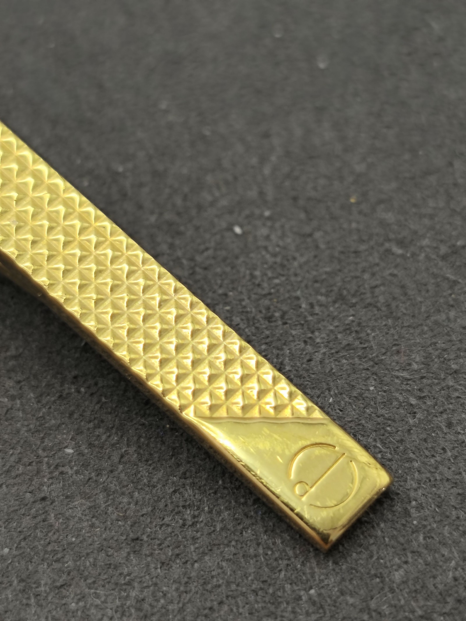 Dunhill Men's Gold Tone Textured Tie Clip image 5