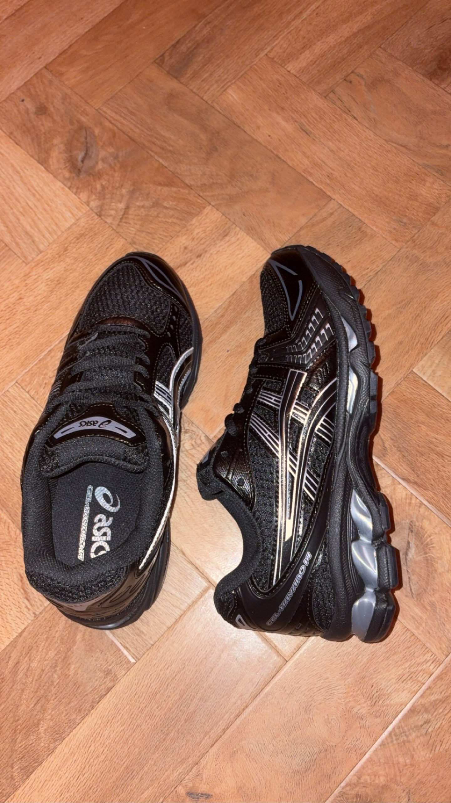 Asics Black & Silver Gel-Kayano 14 UK 7 Running Trainers image 2