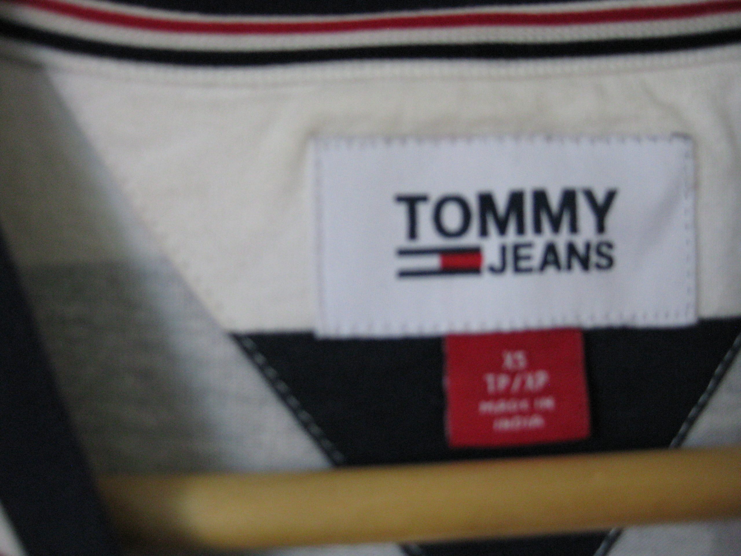 Tommy Jeans Red & White Stripe T-Shirt XS - 1956 image 4