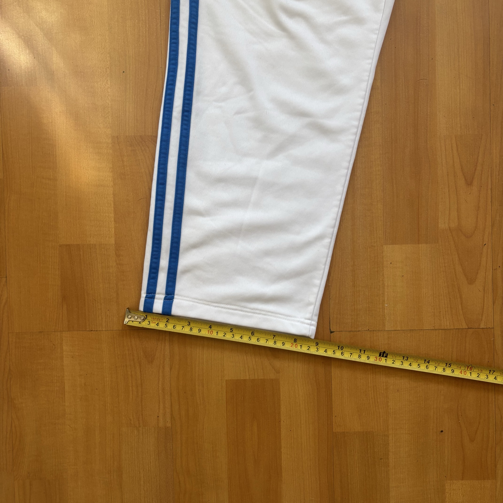 Adidas White & Blue Hoodie & Joggers Tracksuit Medium image 9