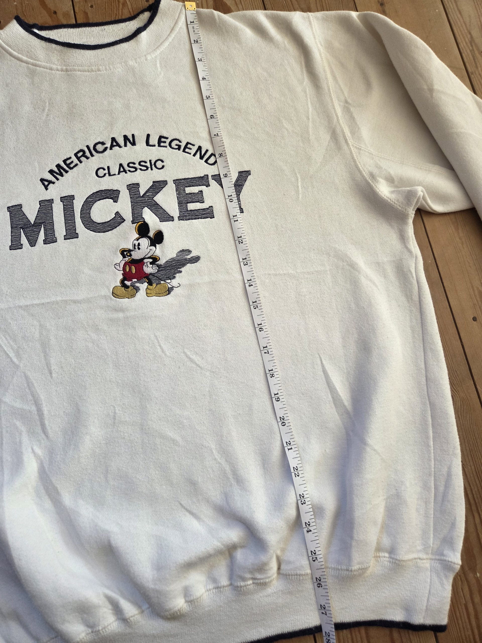 Mickey & Co. American Legend Classic Mickey Mouse 90s Sweatshirt White Unisex XL image 3